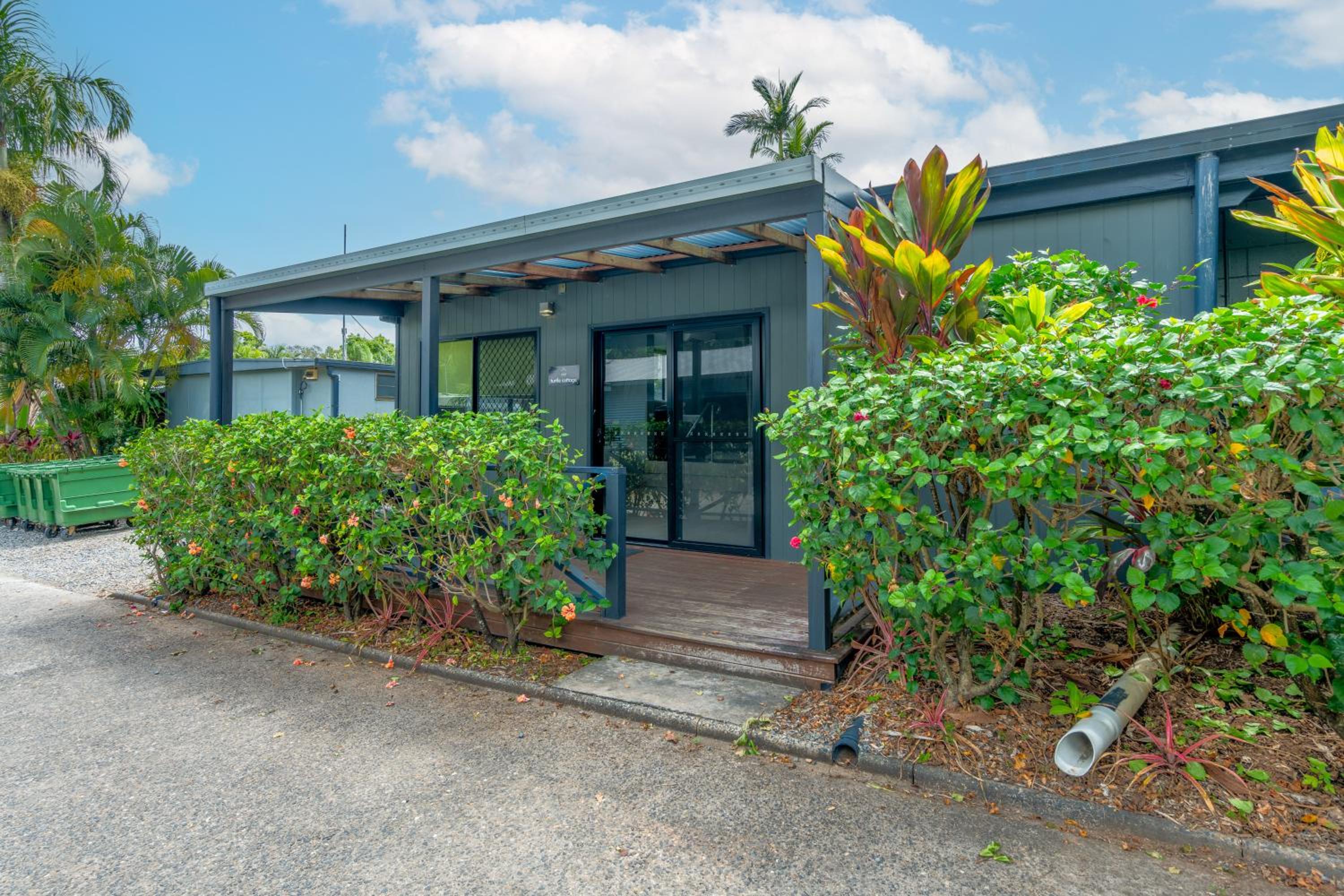 Tasman Holiday Parks - Cairns Cool Waters
