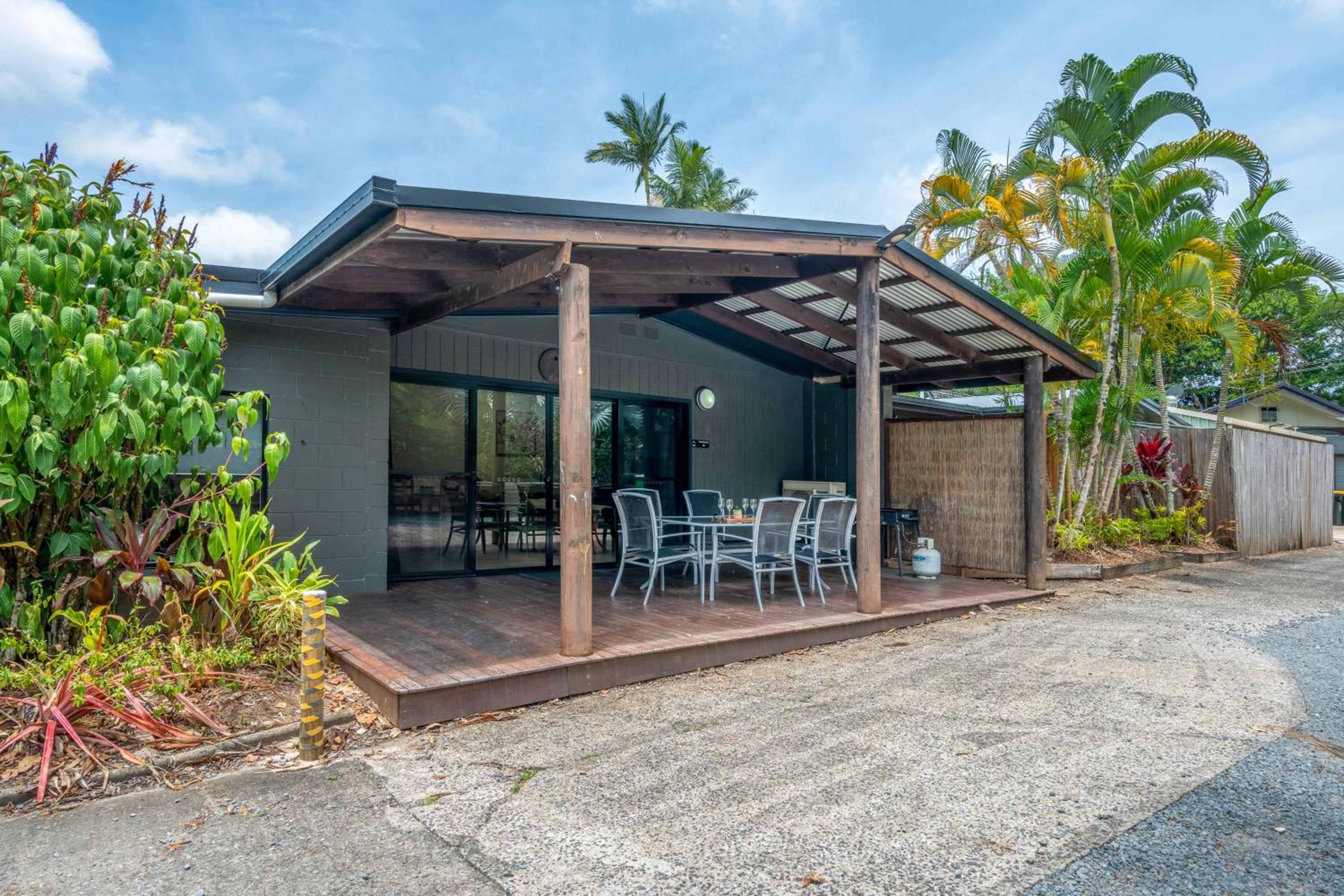 Tasman Holiday Parks - Cairns Cool Waters