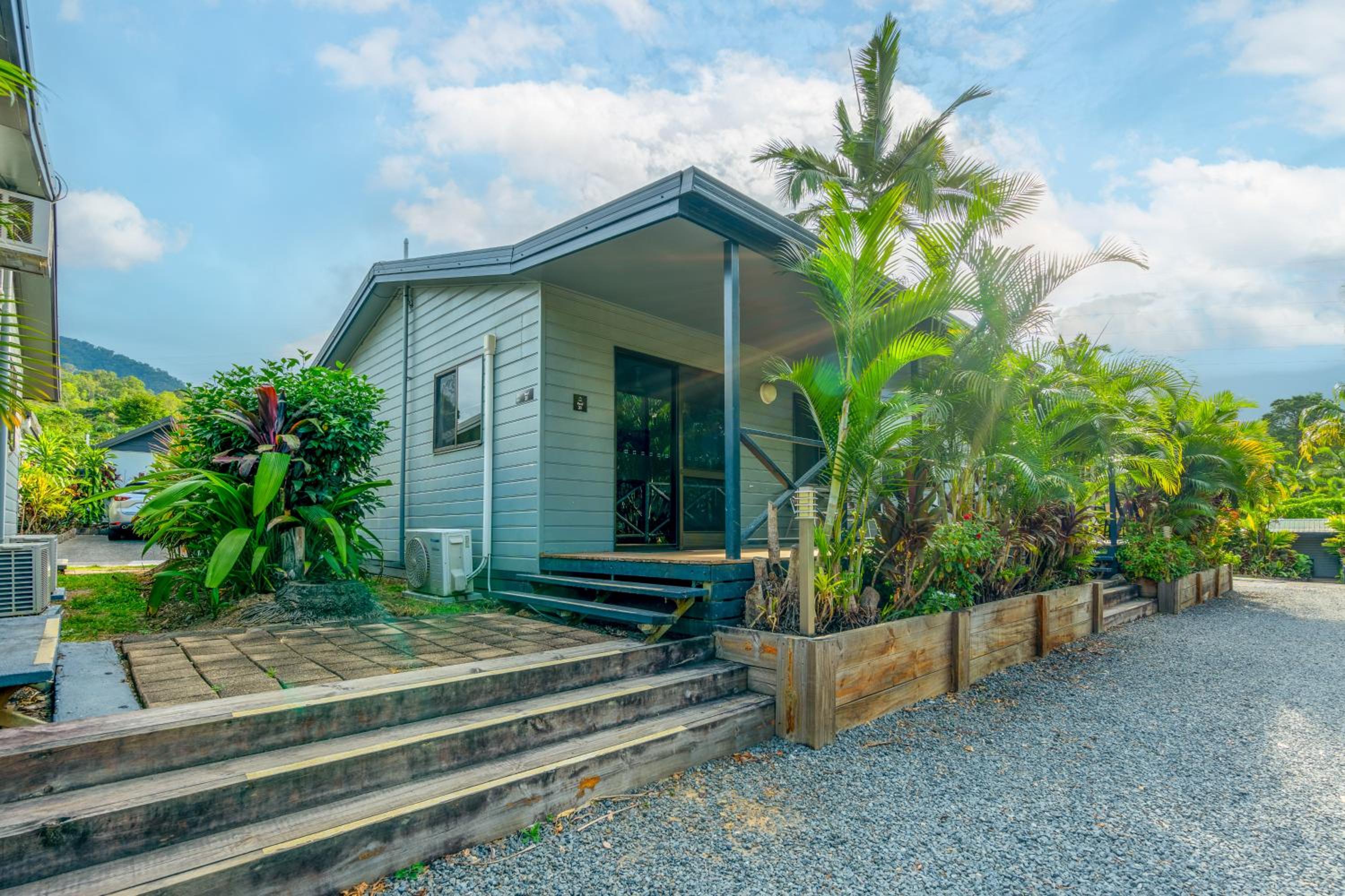Tasman Holiday Parks - Cairns Cool Waters