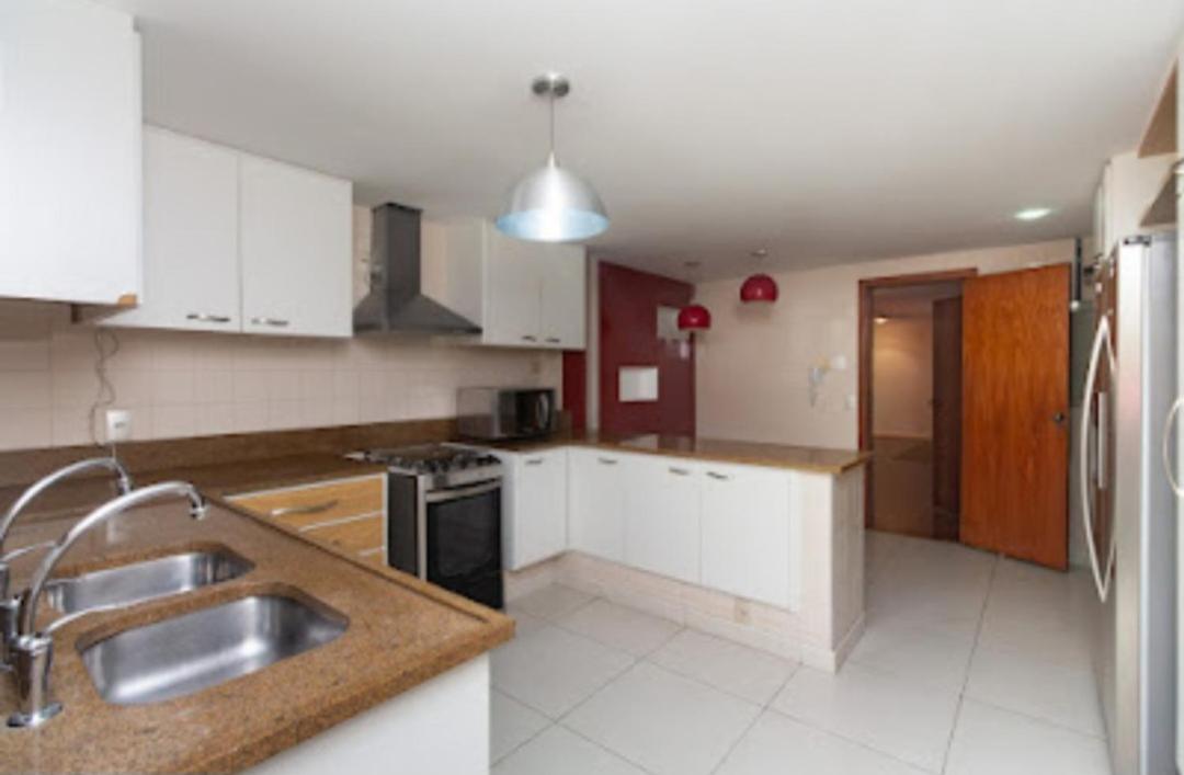 Copacabana Apartment