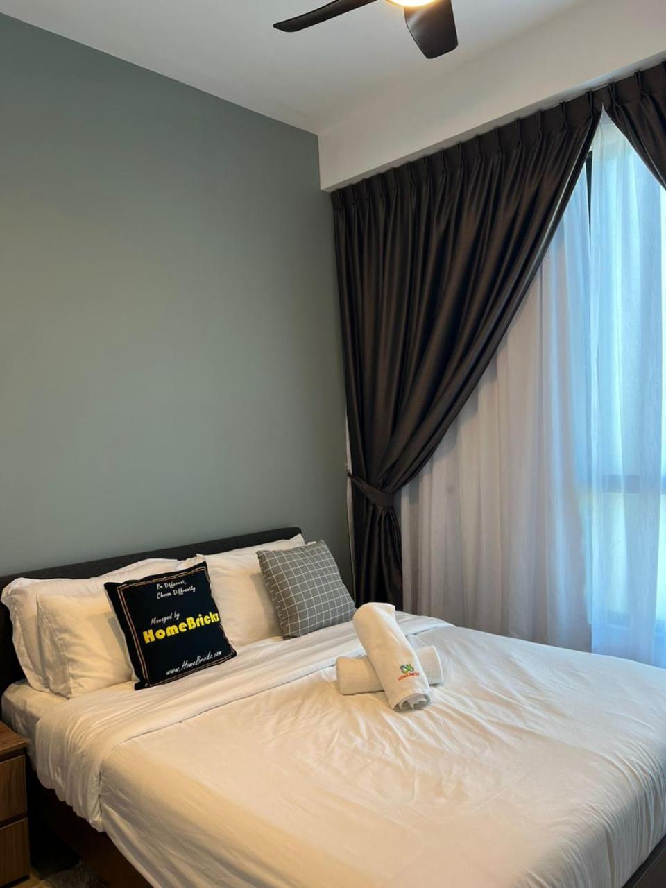 Cubic Botanical Suites Bangsar South by HomeBrickz