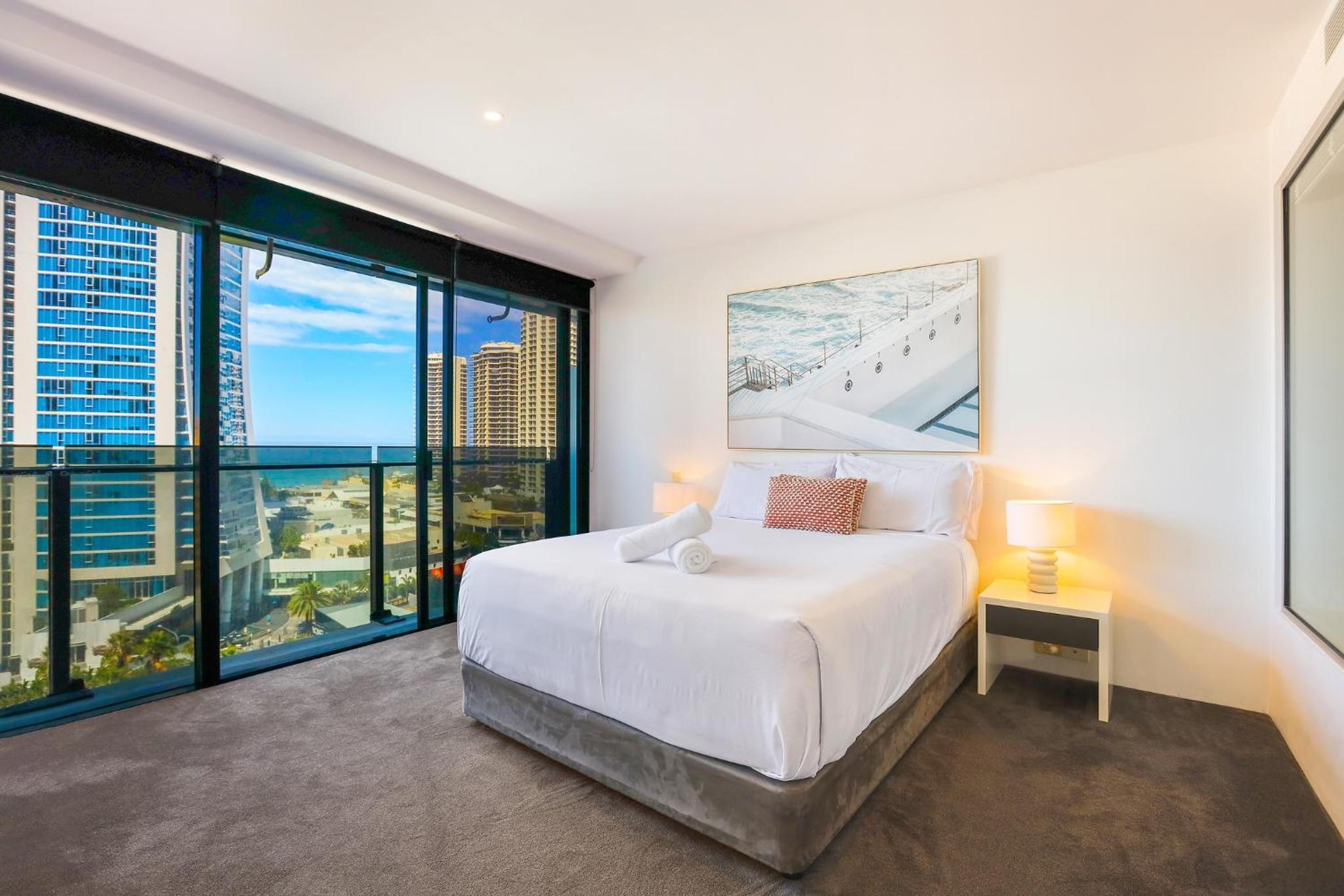 Circle on Cavill 2, 3, 4 & 5 Bedroom SkyHomes & SUB PENTHOUSES by Gold Coast Holidays