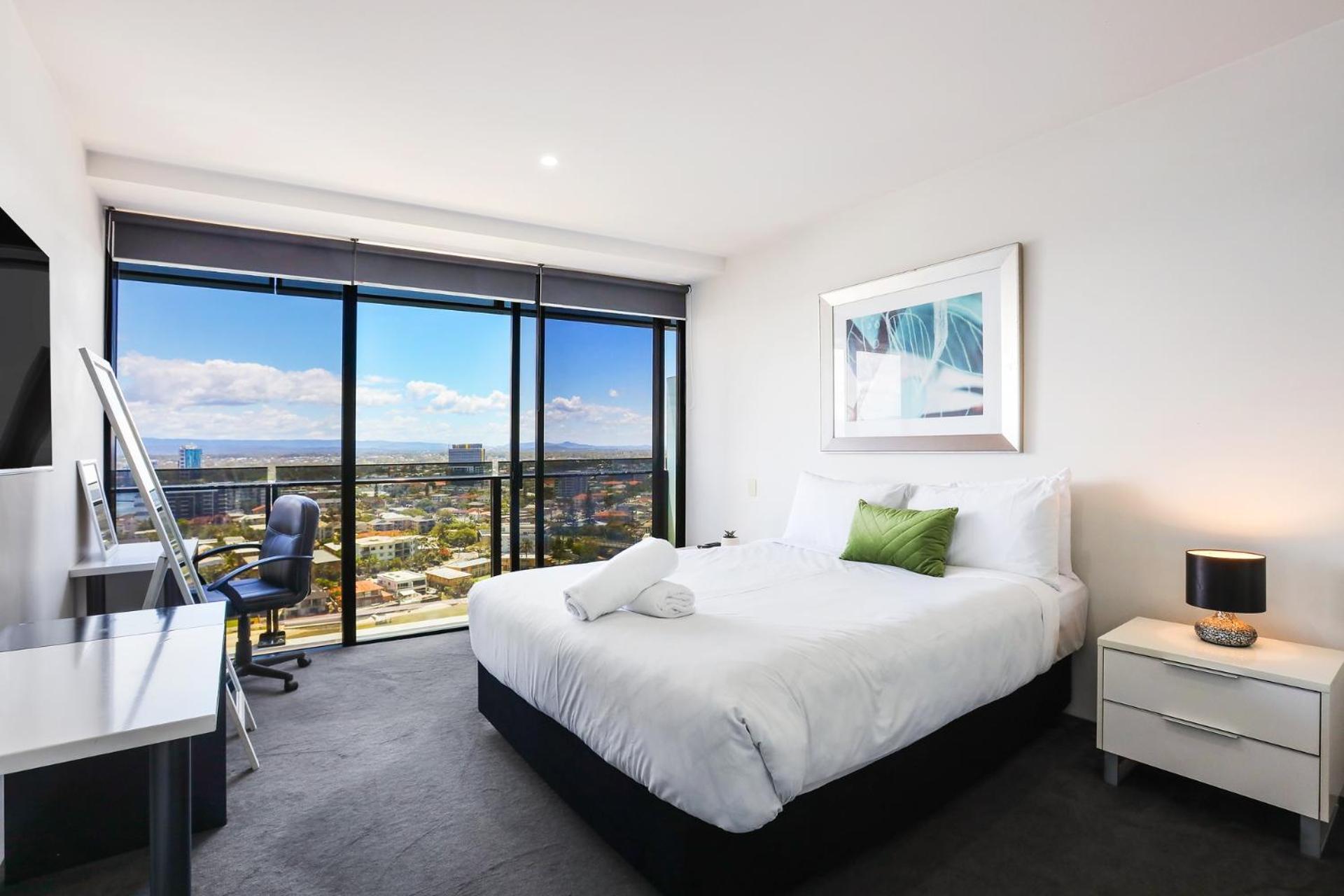 Circle on Cavill 2, 3, 4 & 5 Bedroom SkyHomes & SUB PENTHOUSES by Gold Coast Holidays