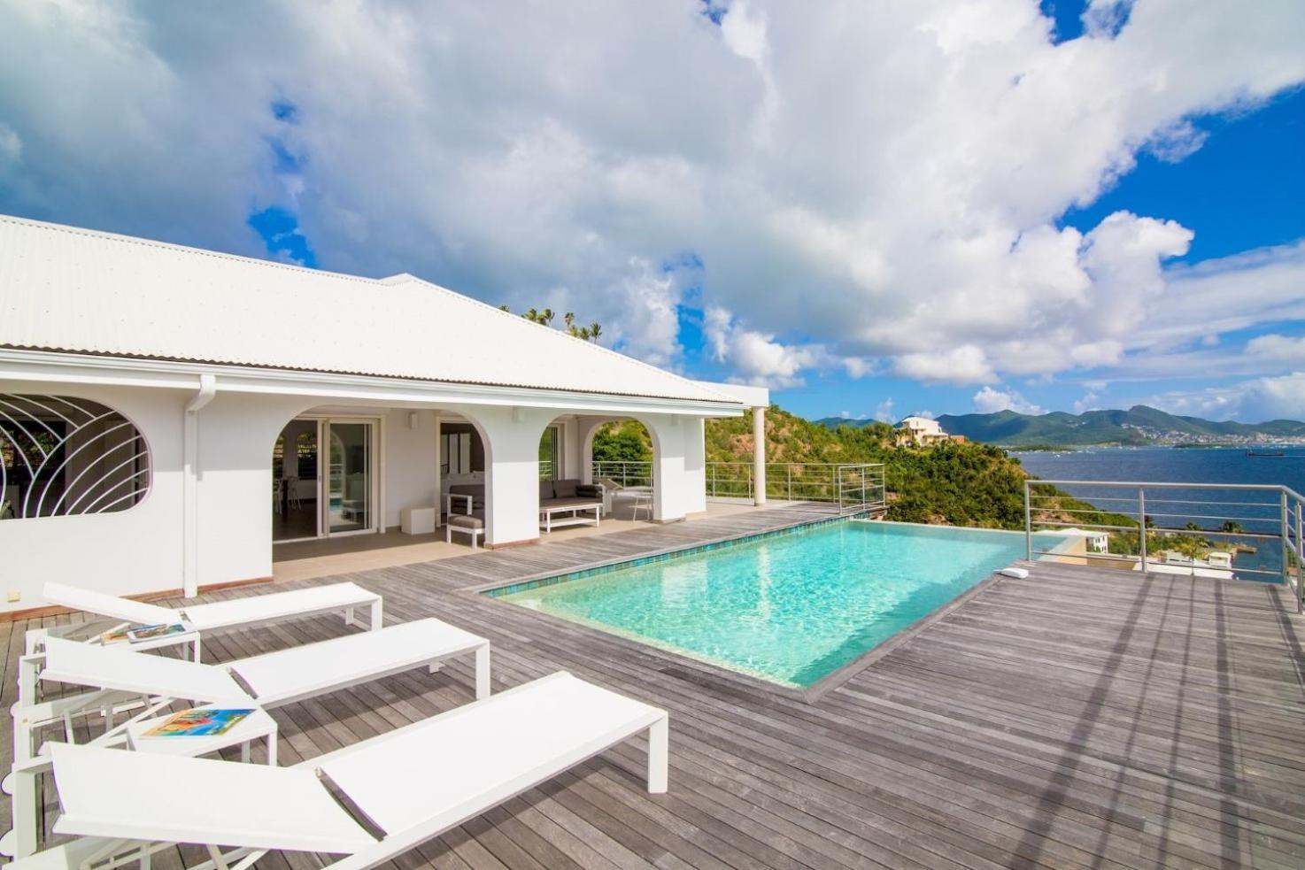 Villa in St Martin, imagine all that the island can offer you view 5