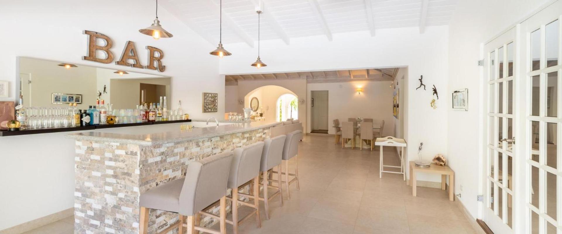 Beautiful 4 Br Villa in Sandy Lane