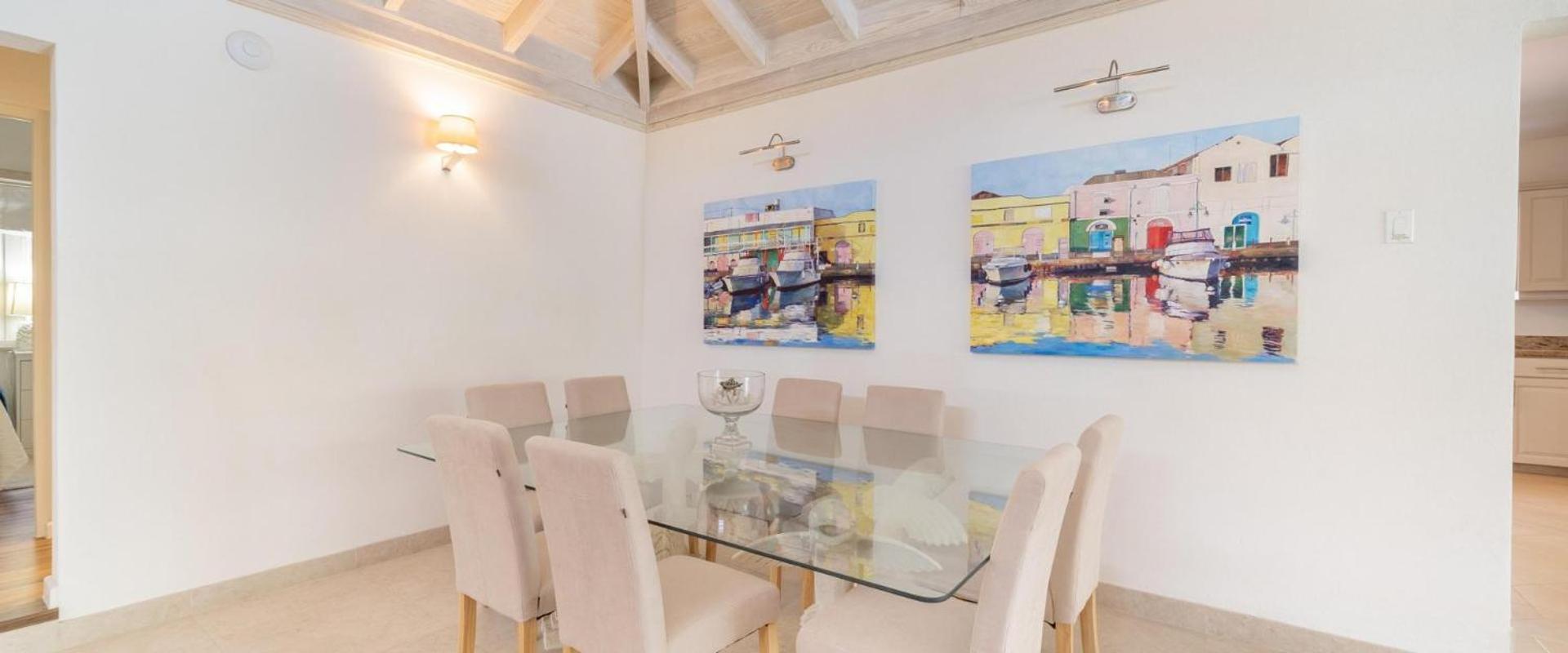 Beautiful 4 Br Villa in Sandy Lane