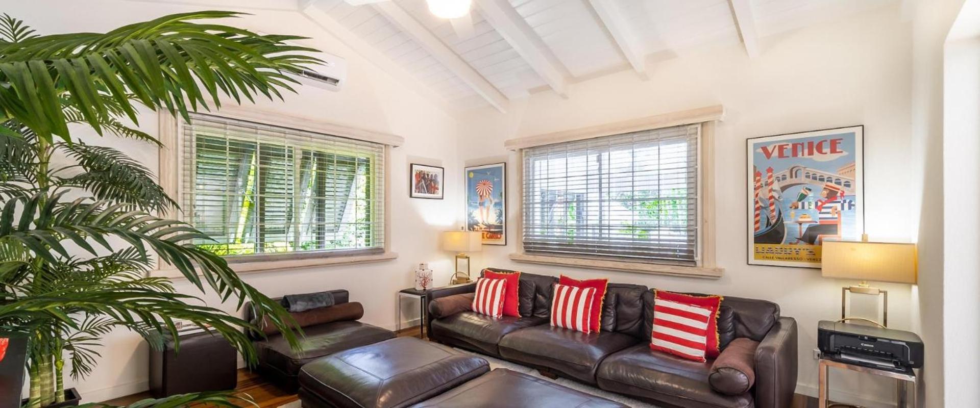 Beautiful 4 Br Villa in Sandy Lane