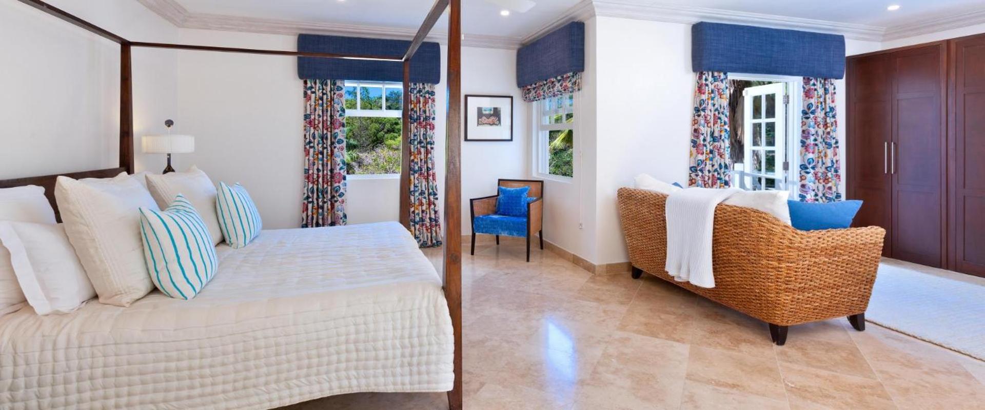 Beautiful 6 Br Villa with private pool