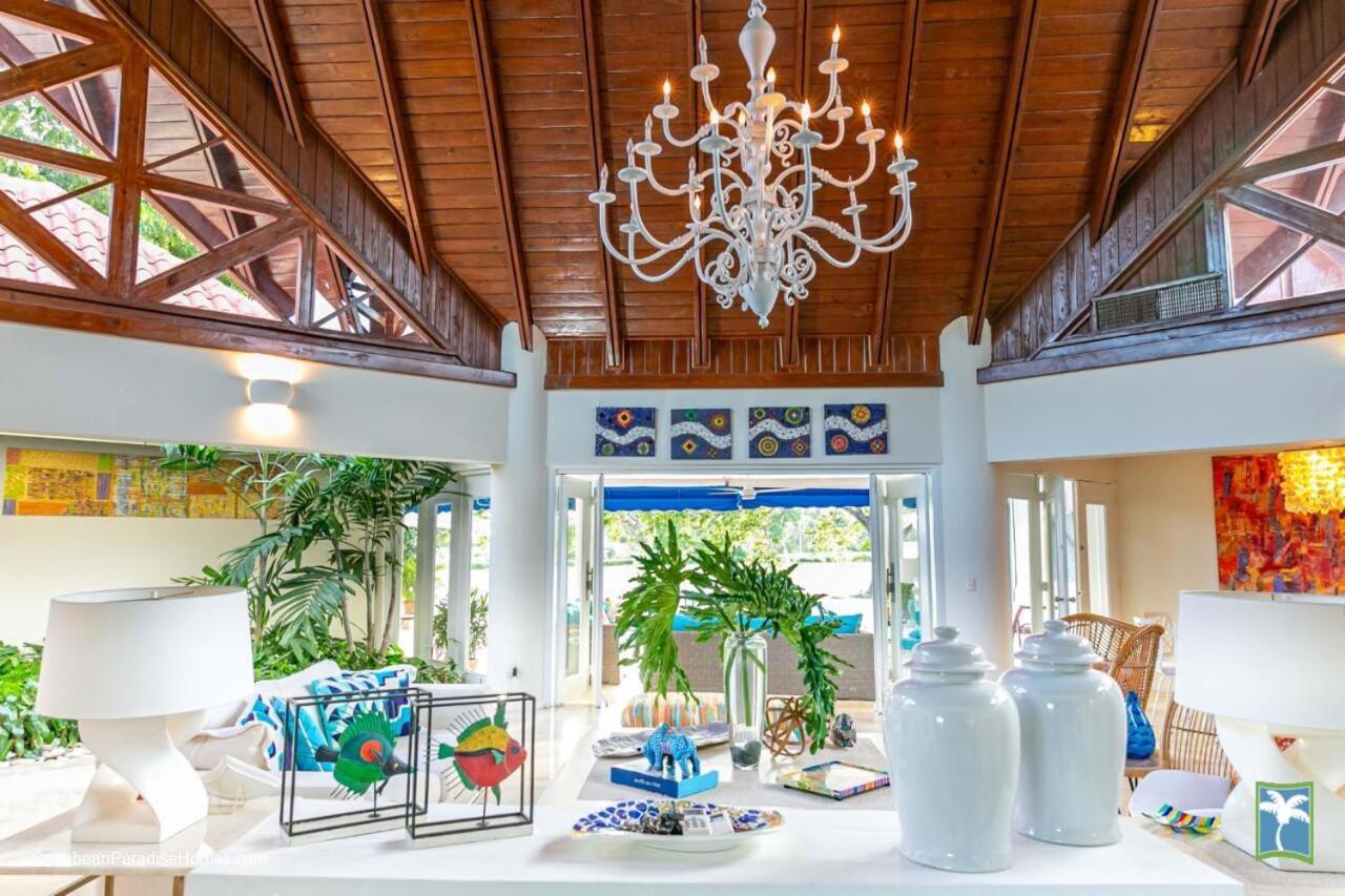 Luxurious 5 Br Private Pool Villa view 3