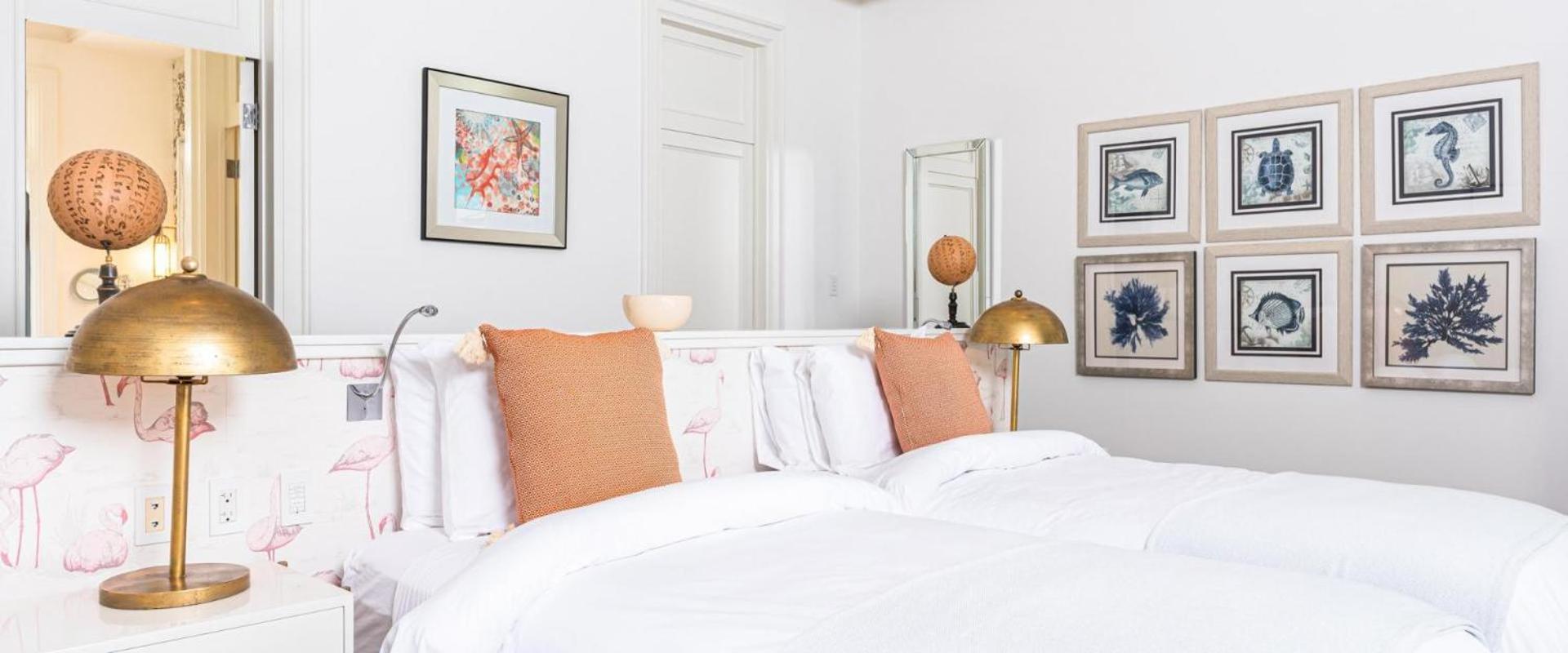 Spacious and bright 5 Br Villa