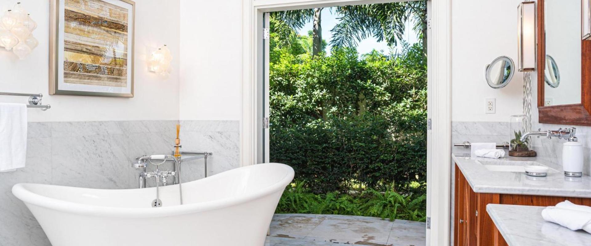 Spacious and bright 5 Br Villa