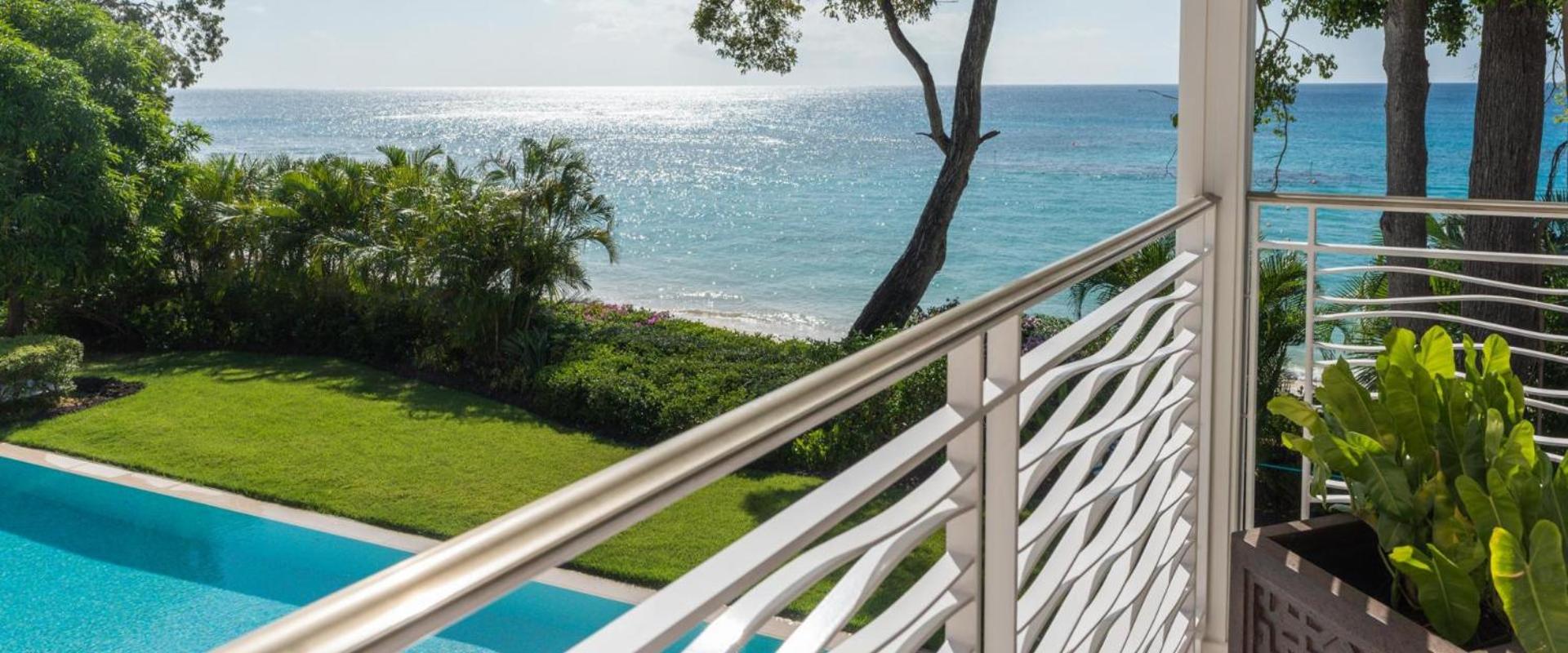 Spacious and bright 5 Br Villa