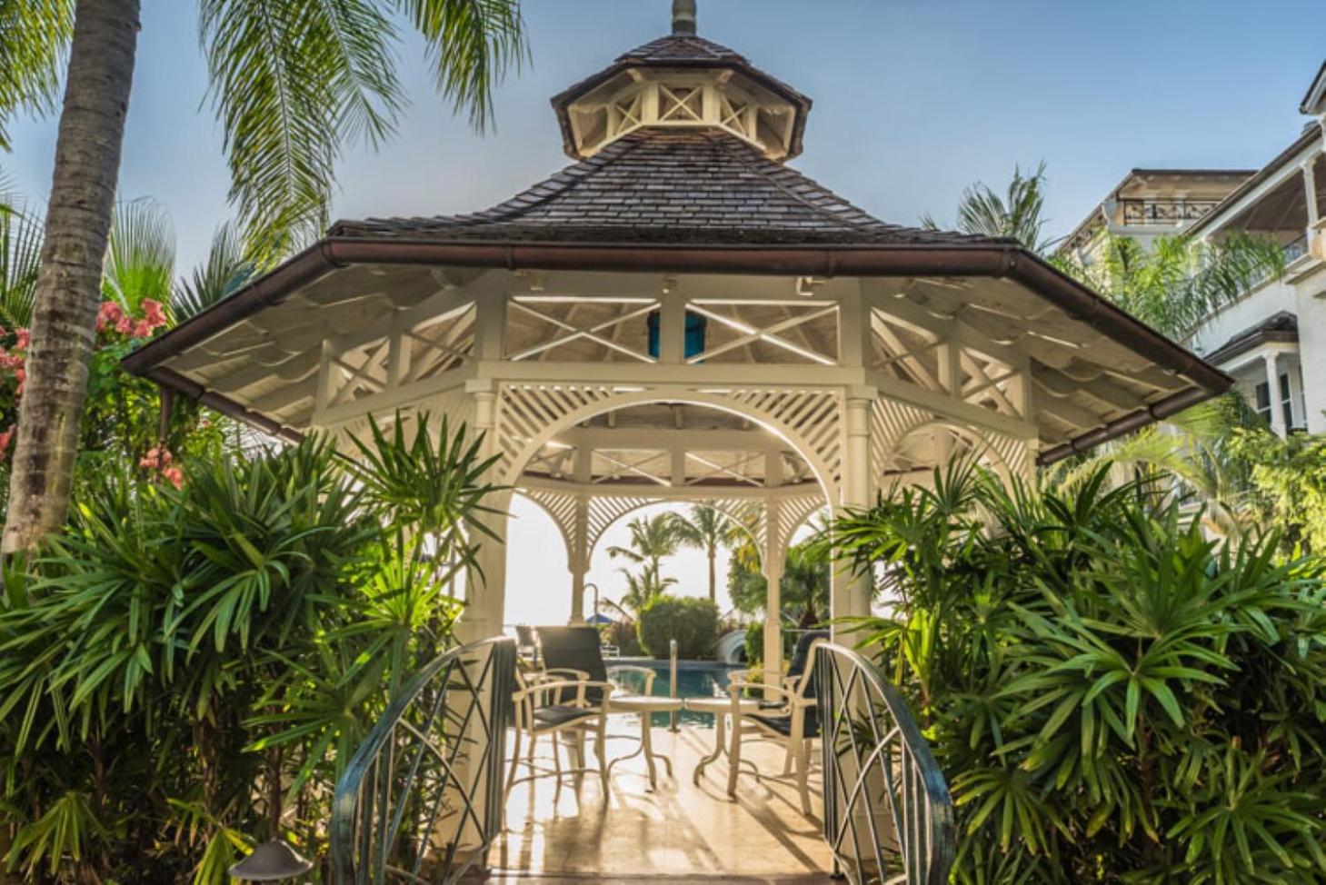 Amazing 1 Bedroom Condo