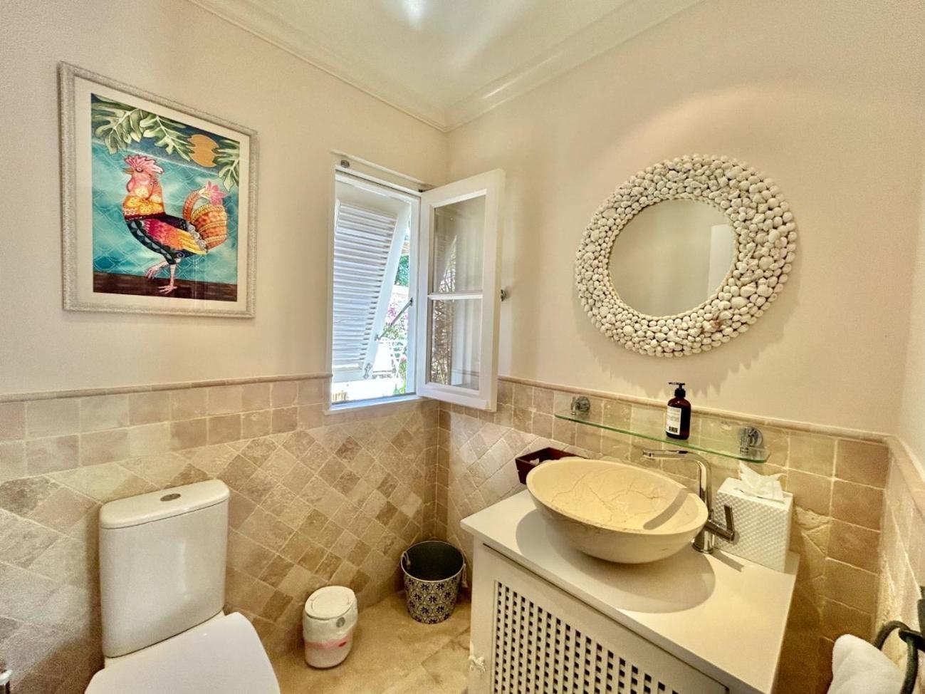 Amazing 1 Bedroom Condo