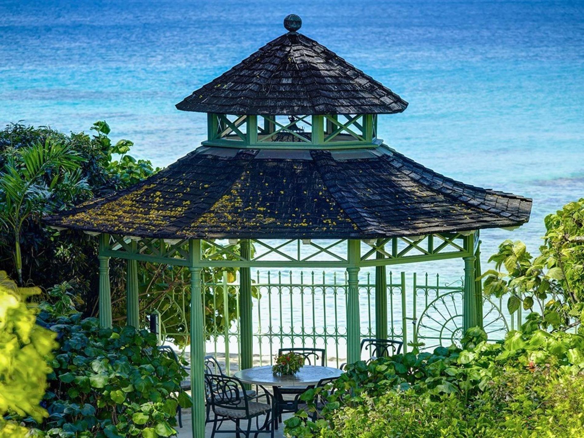 Amazing 8 Br Villa With Private Pool