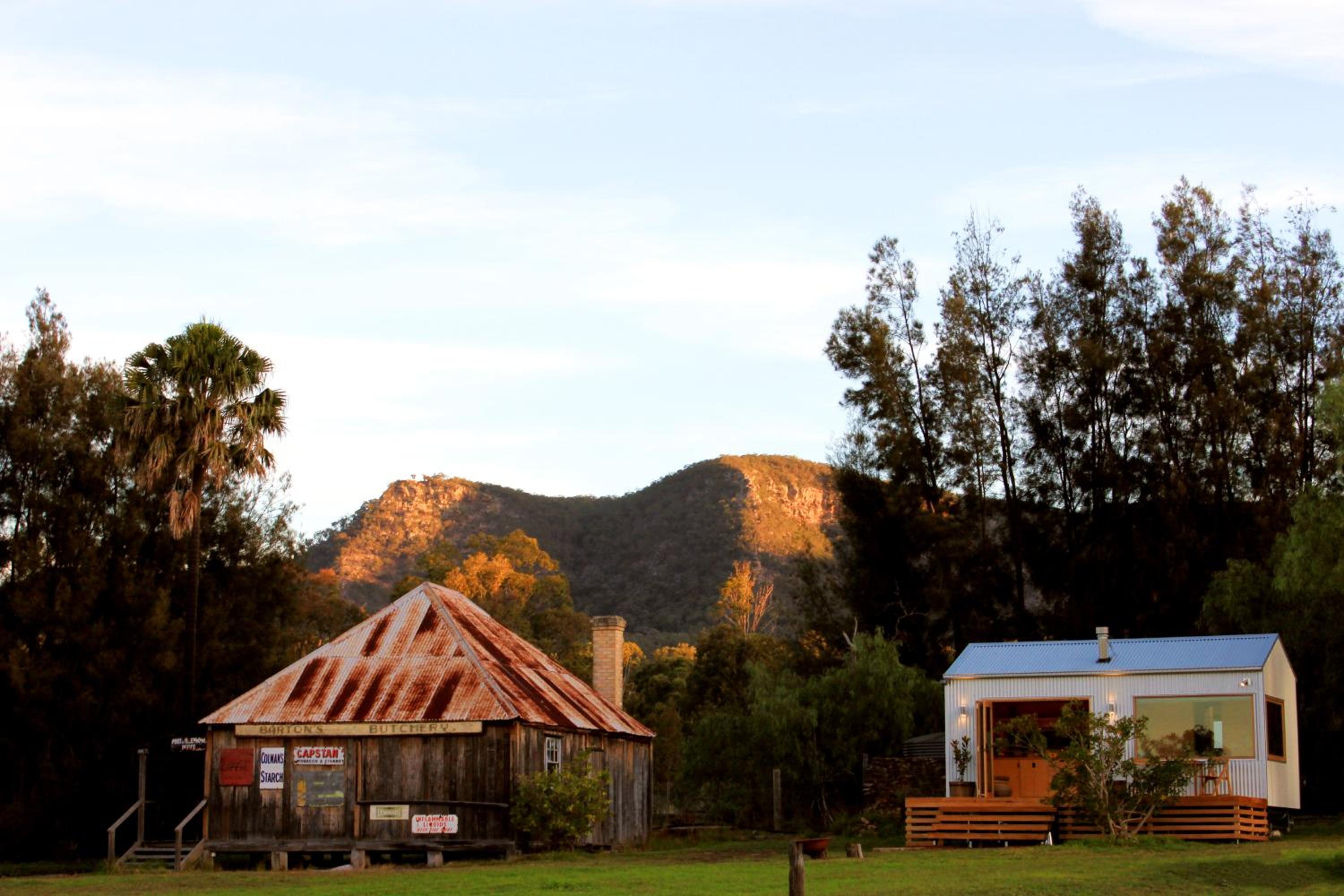 Hunter Valley Vineyard Cabin by Outpost