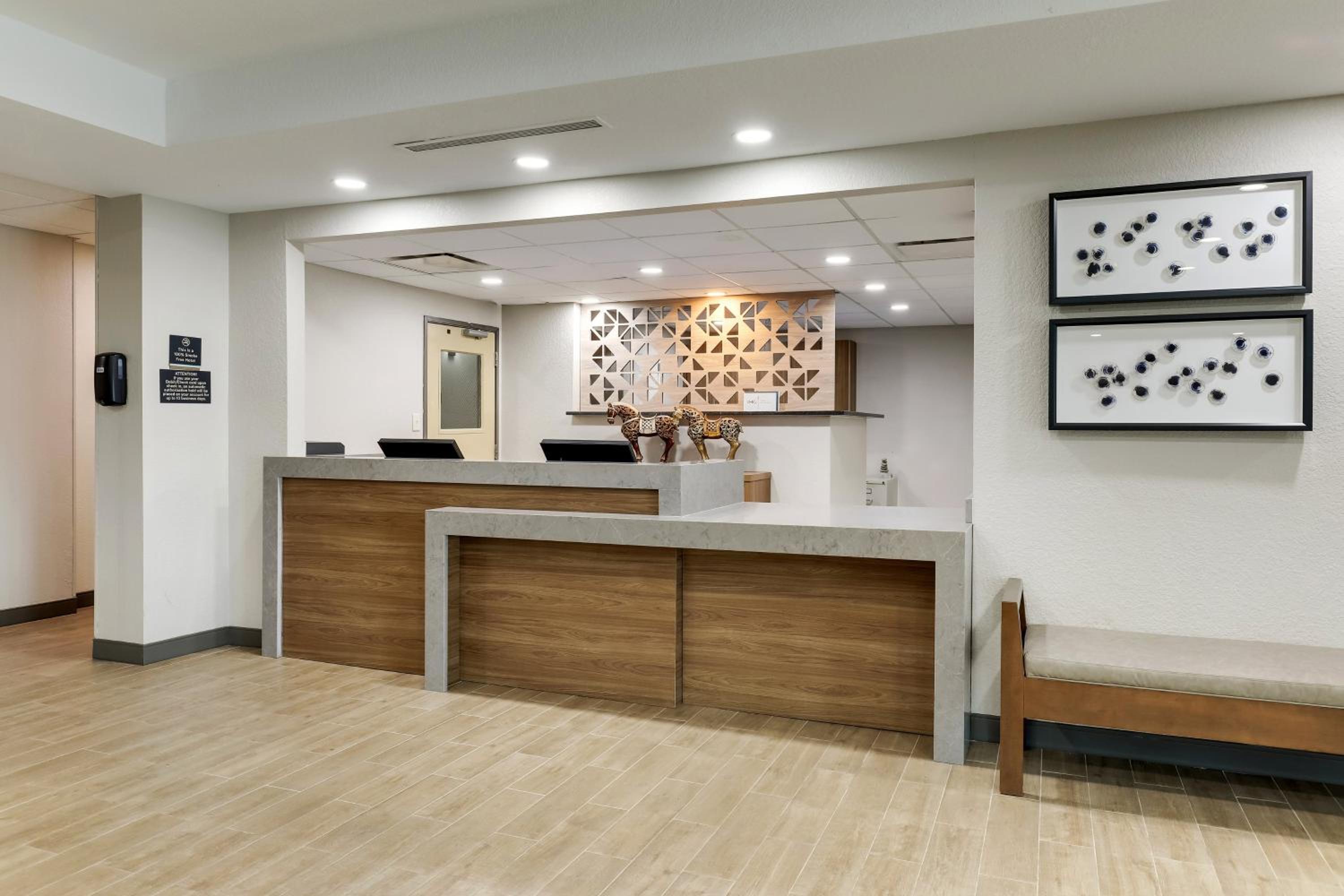 Lexington Vacations - Candlewood Suites Lexington, an IHG Hotel - Property Image 99