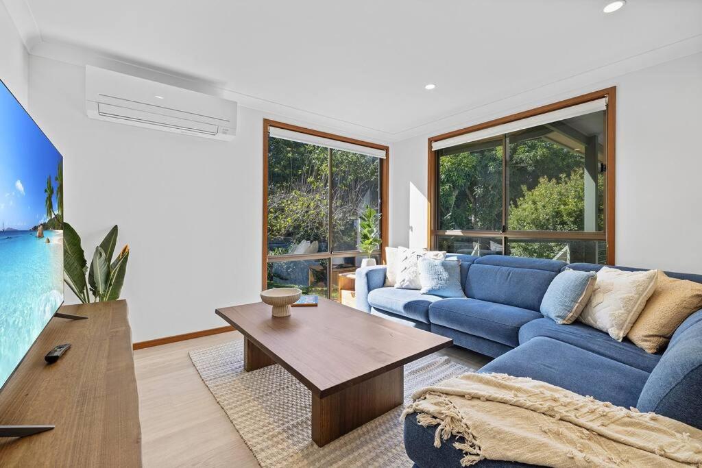 Fuller Holidays - Maluco - Beach House Belongil