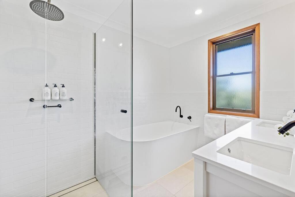 Fuller Holidays - Maluco - Beach House Belongil