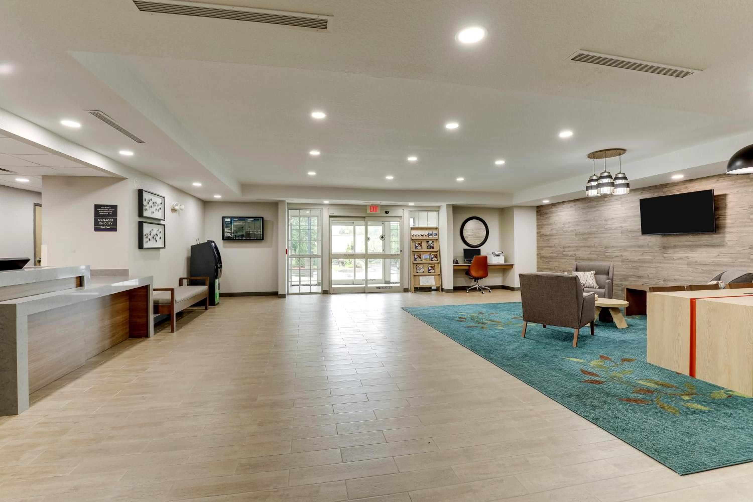 Lexington Vacations - Candlewood Suites Lexington, an IHG Hotel - Property Image 106