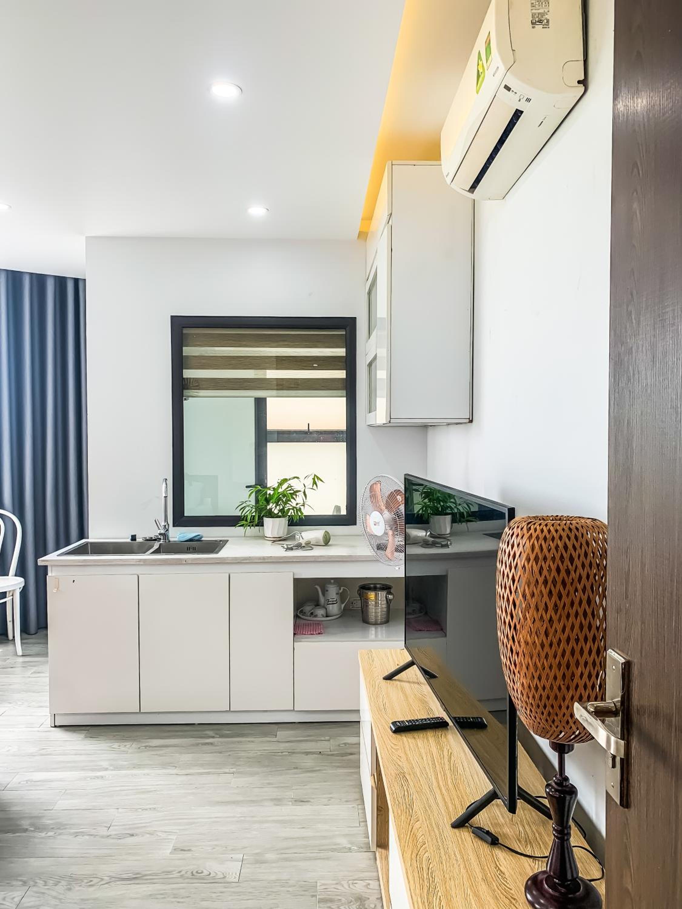 Green Line Long Bien - Serviced Apartment - Ngoc Thuy - Hanoi