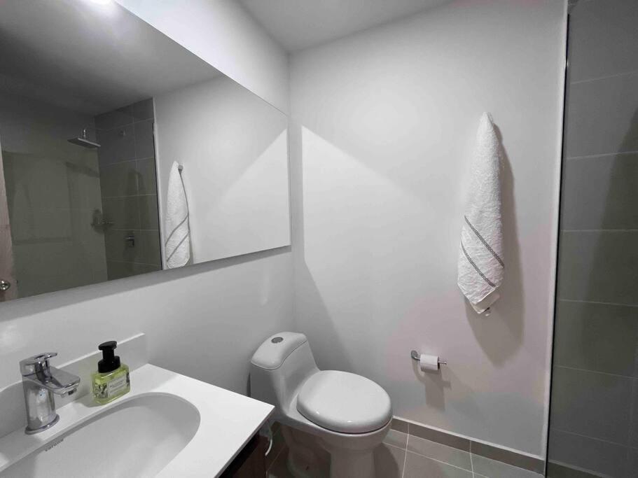 Beautiful Apartament Poblado-San Diego Medellin
