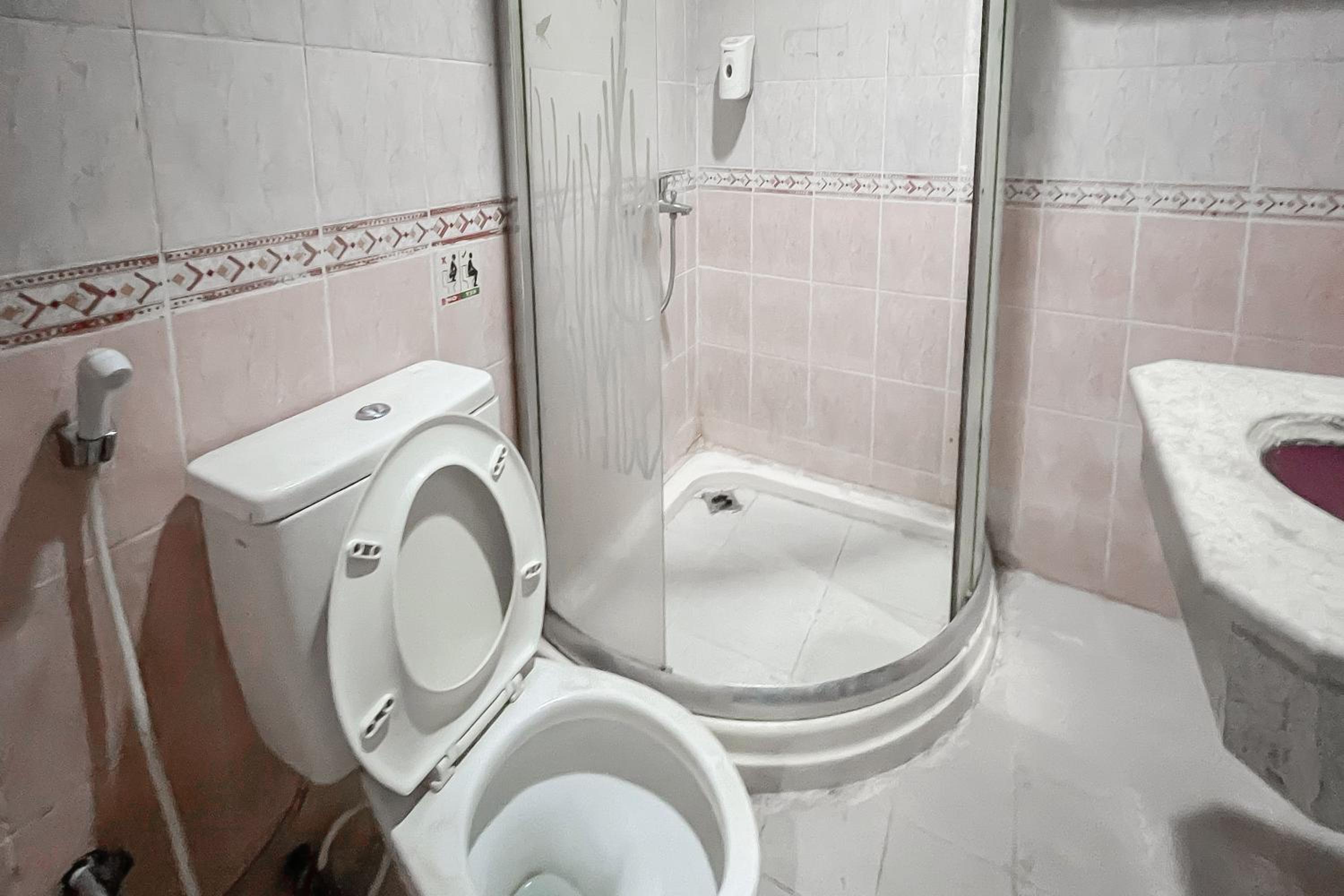 RedDoorz near Mitra Plaza Kota Banjarmasin view 5