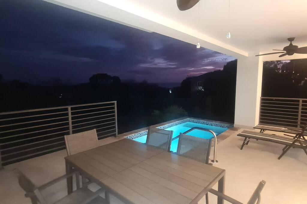 the views by DanTopia villa