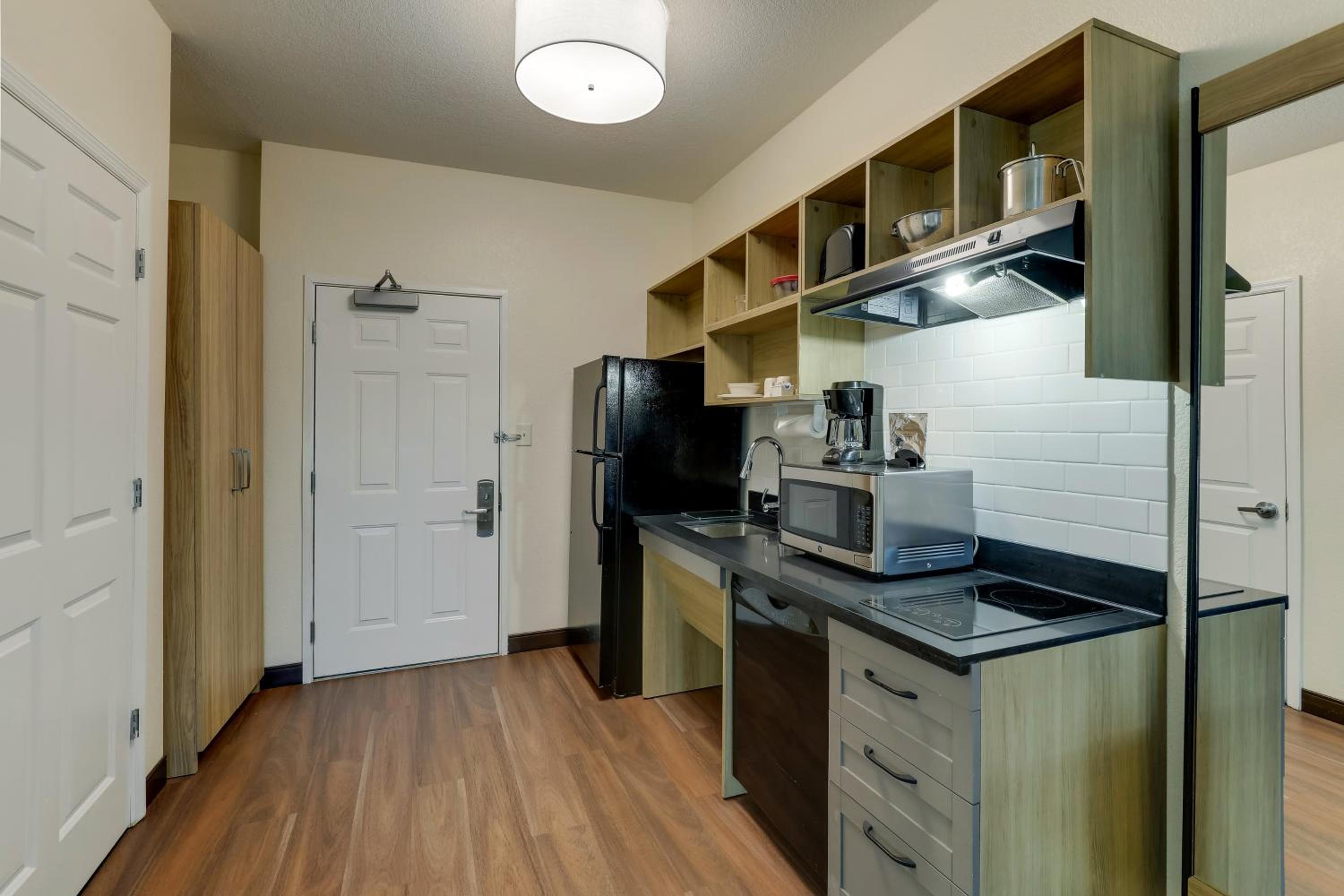 Lexington Vacations - Candlewood Suites Lexington, an IHG Hotel - Property Image 115