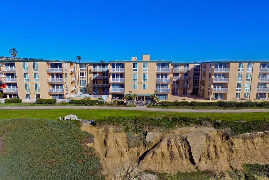 Seashore Retreat