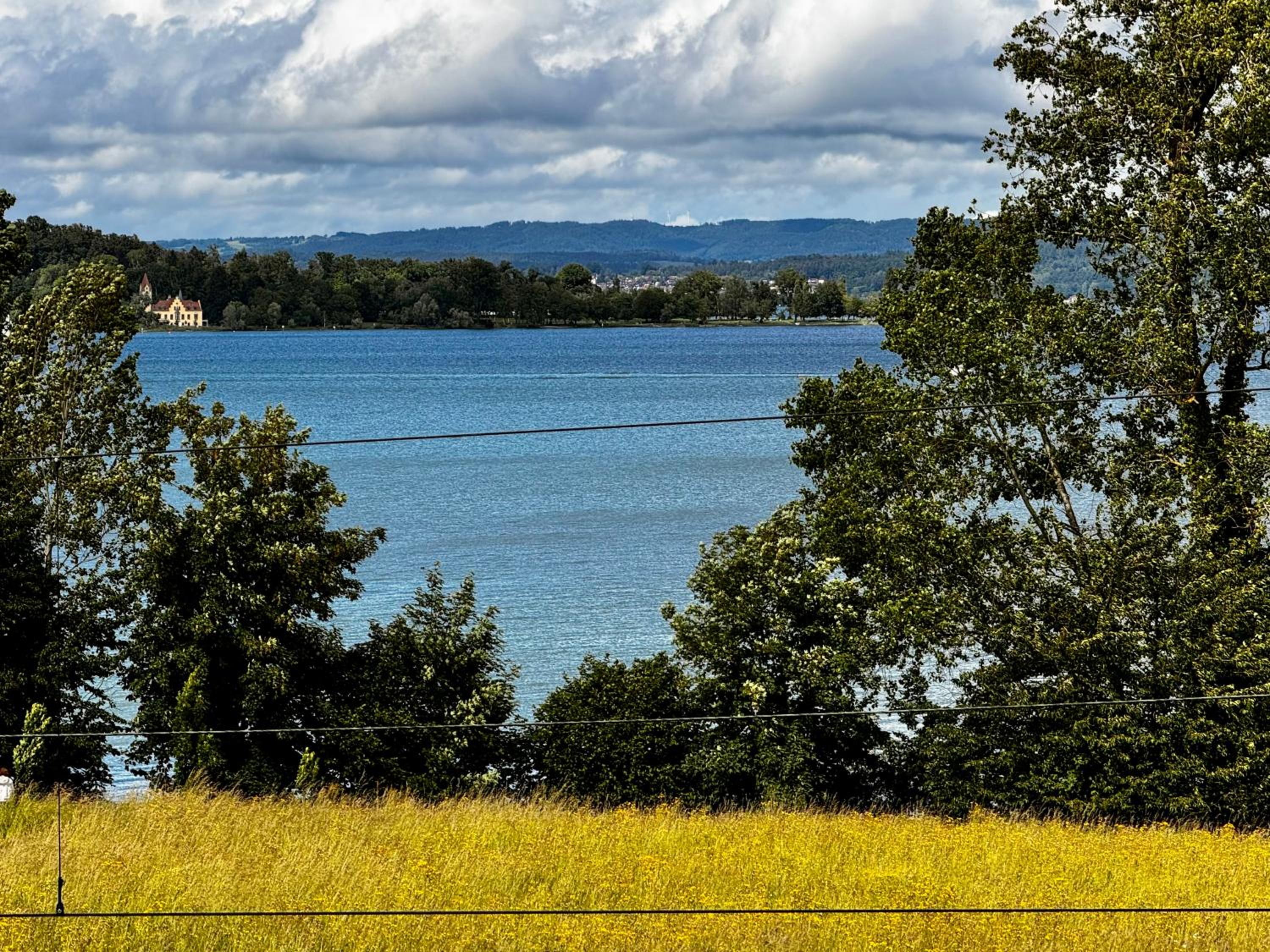 Ferienhaus BMB mit Blick auf den Bodensee und Konstanz