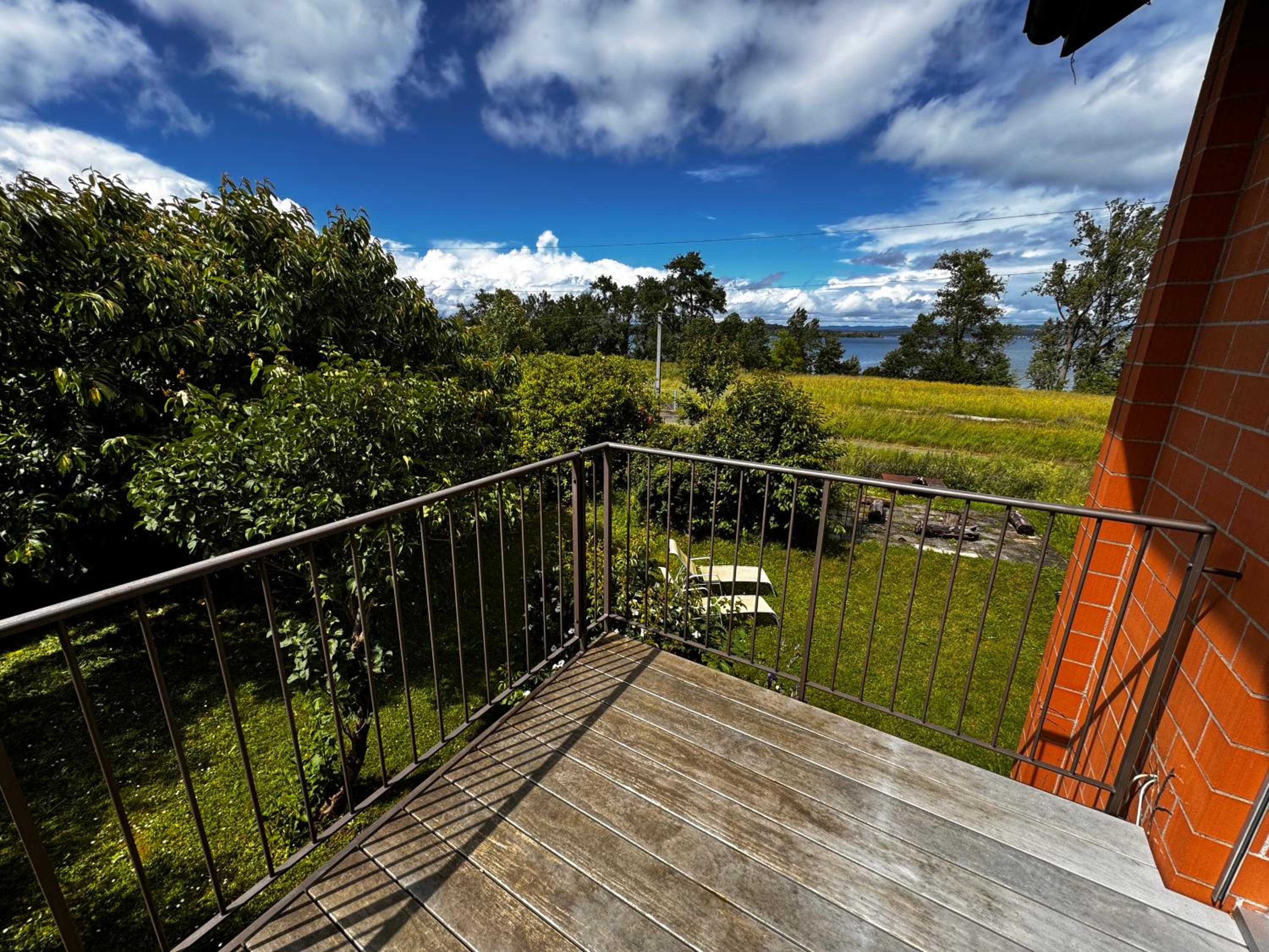 Ferienhaus BMB mit Blick auf den Bodensee und Konstanz