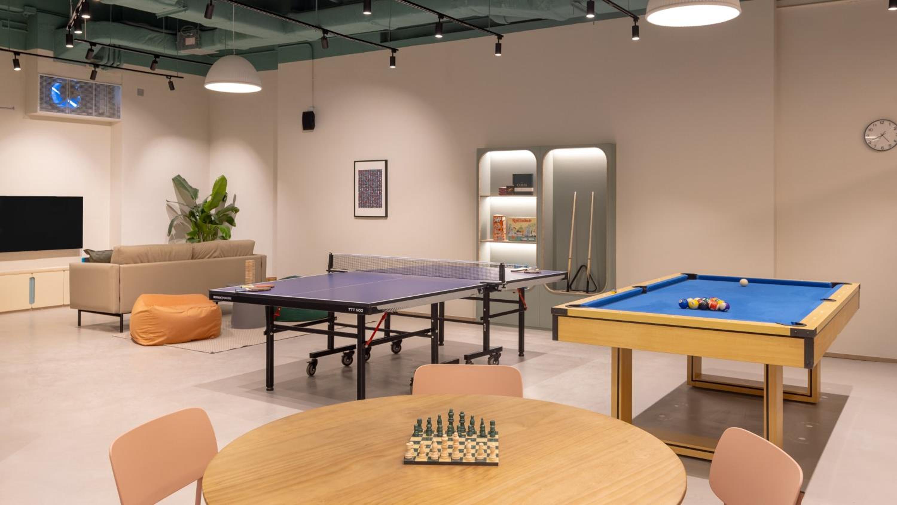 activities & amenities