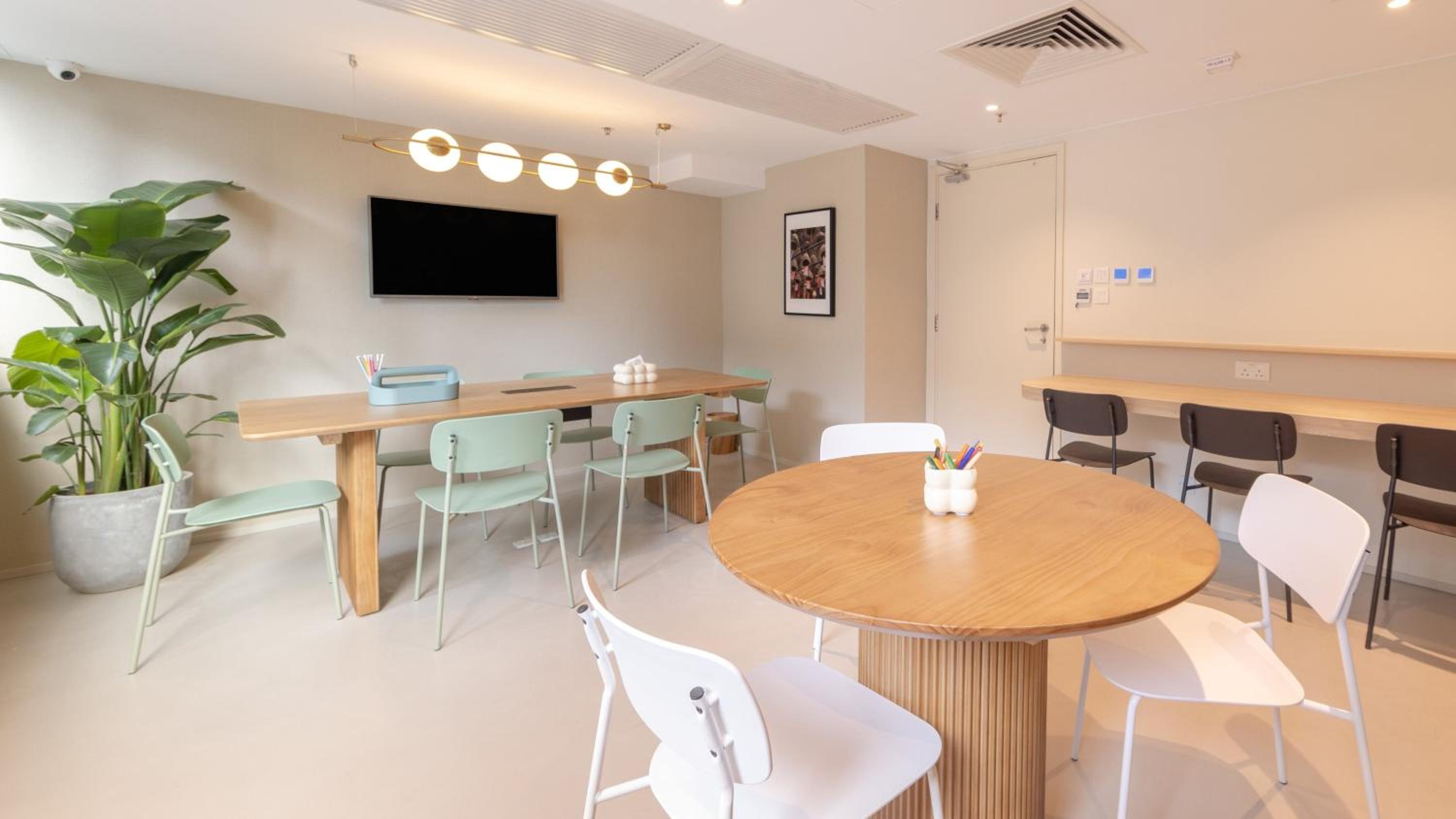 meeting & event spaces