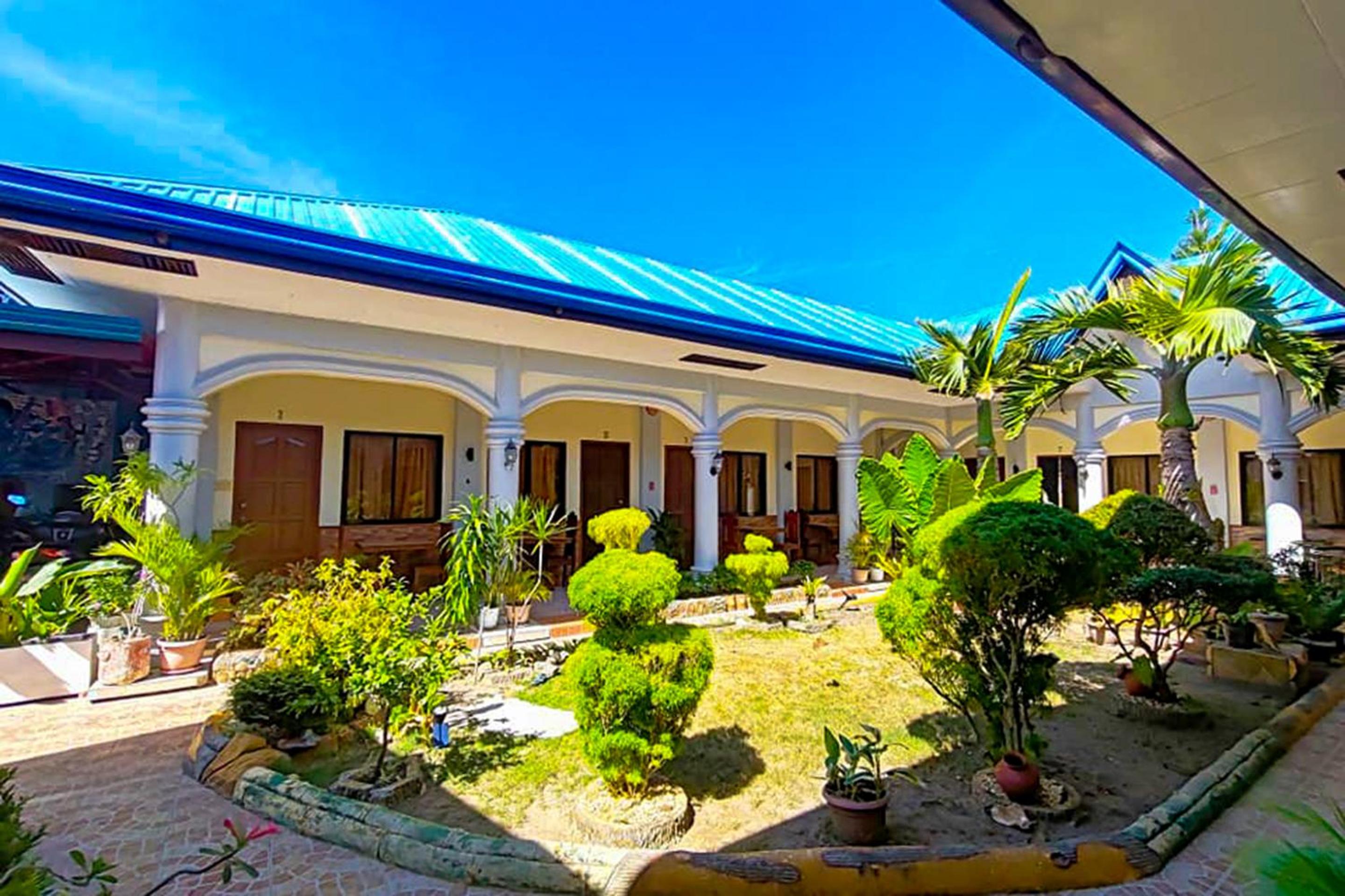 MBG Travellers Inn powered by Cocotel view 3