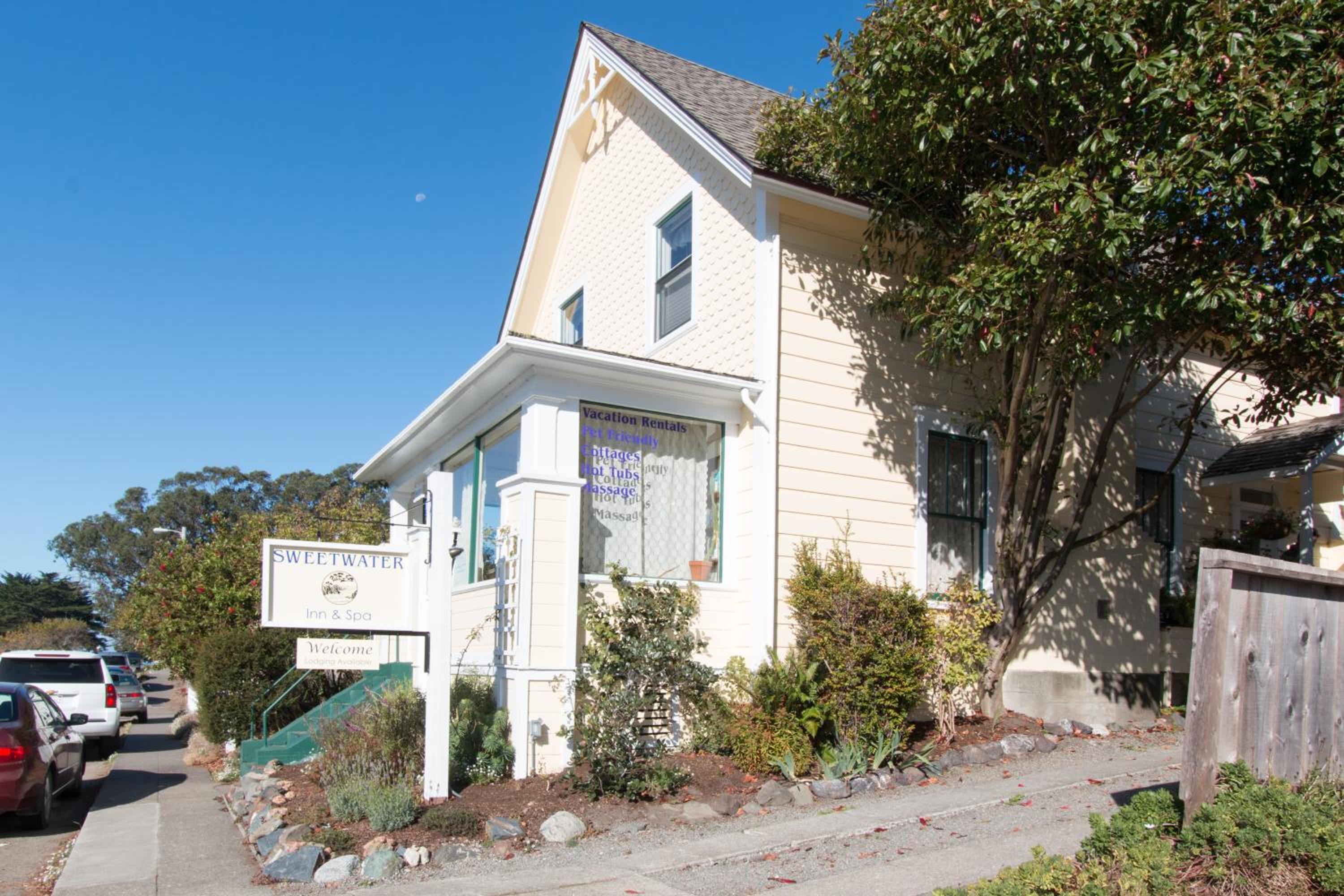 Sweetwater Inn and Spa