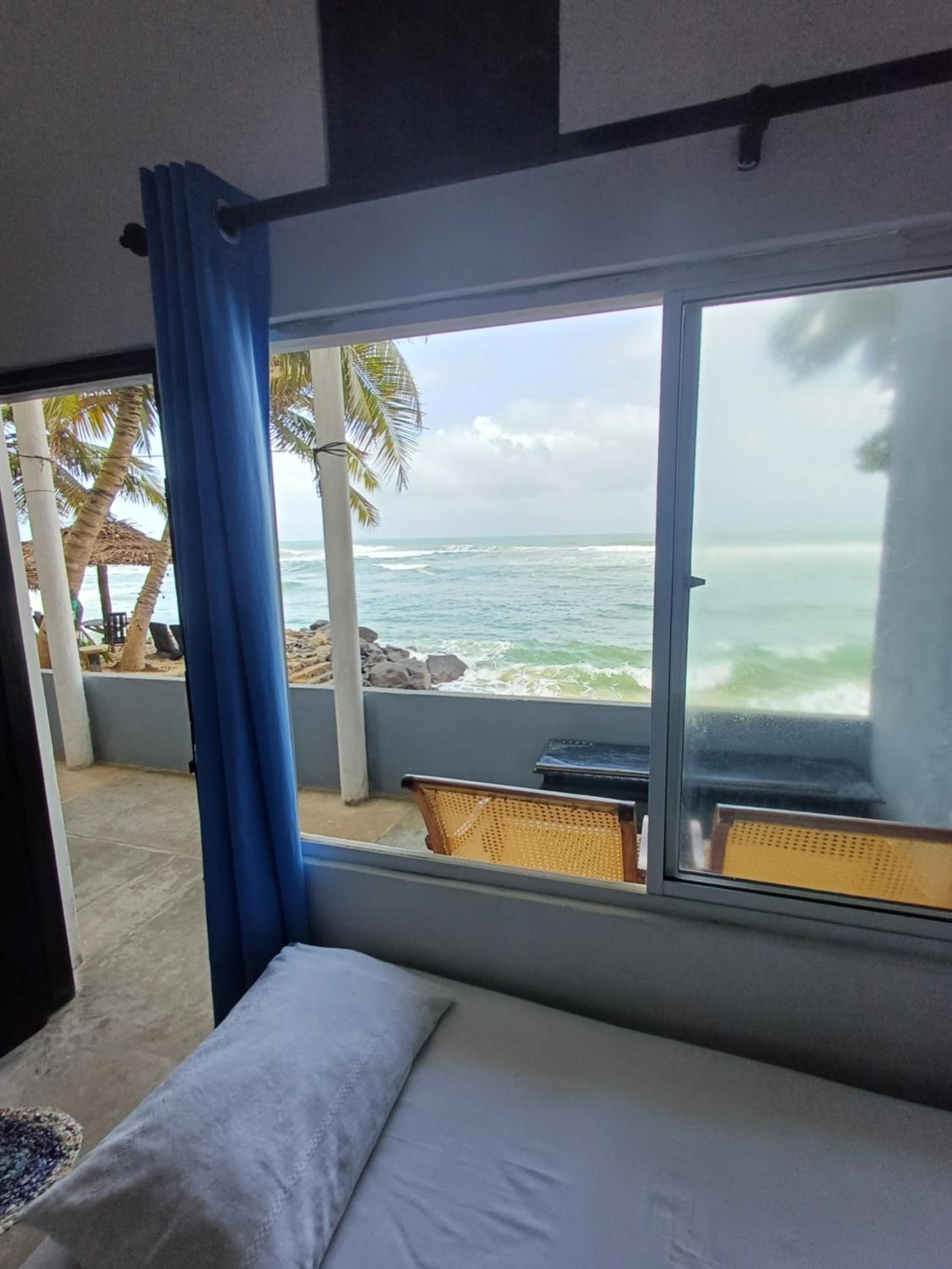 SEASHORE Resort & Villa view 3
