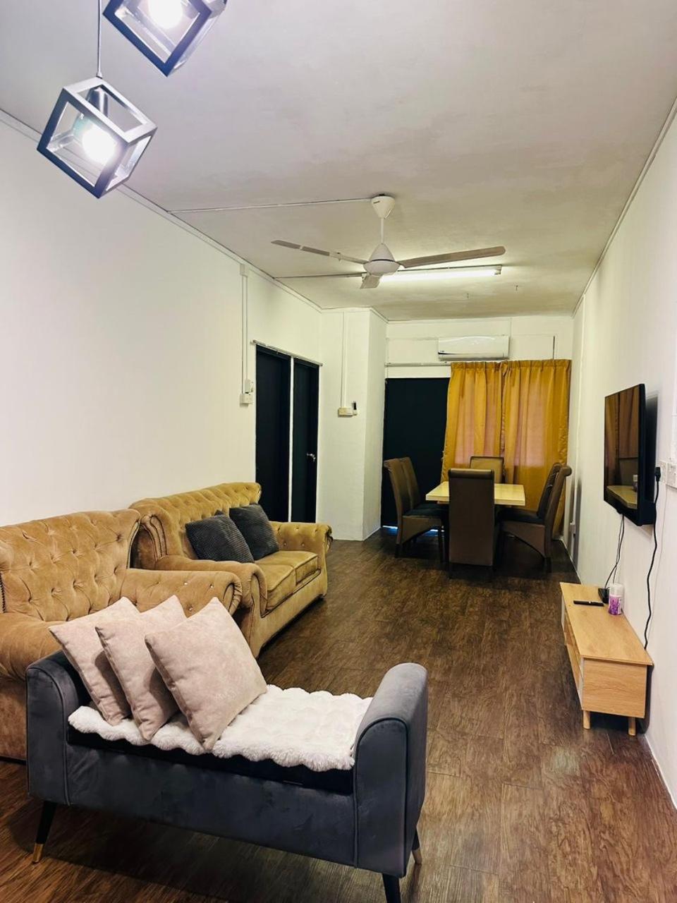 Homestay Syahezzie Two Fully Aircond & Netflix