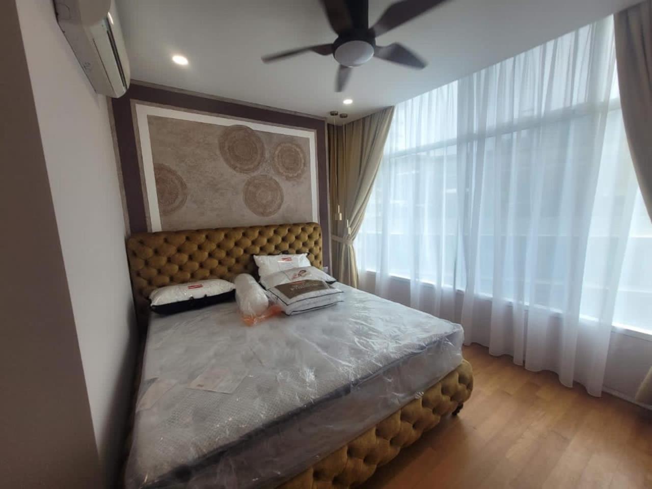 FNF Suites