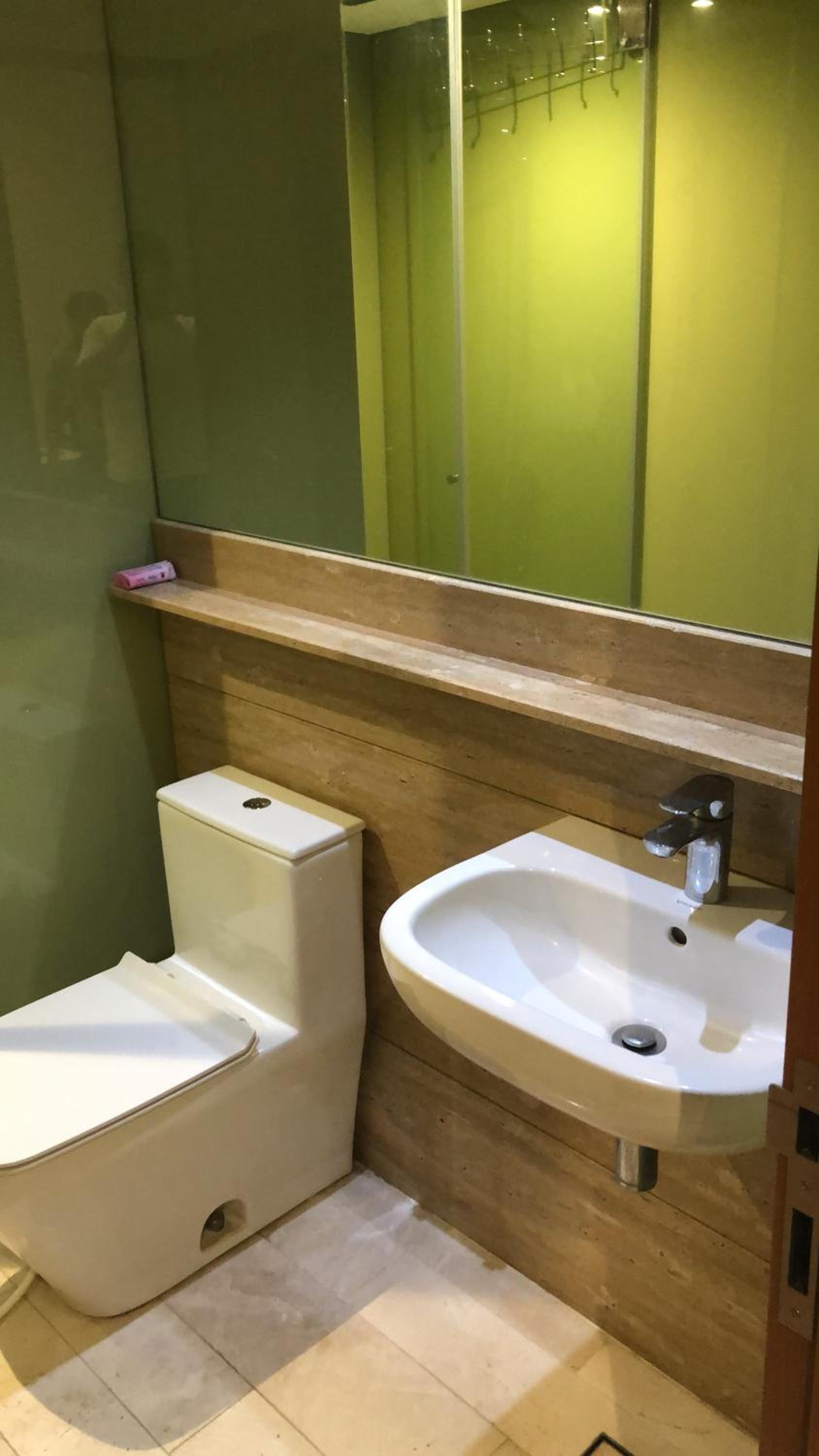 FNF Suites