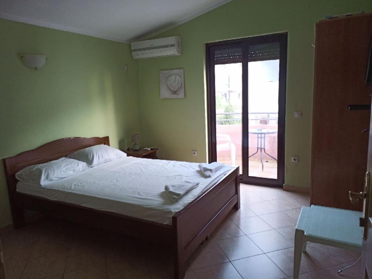 Cheap Montenegro Apartments view 5
