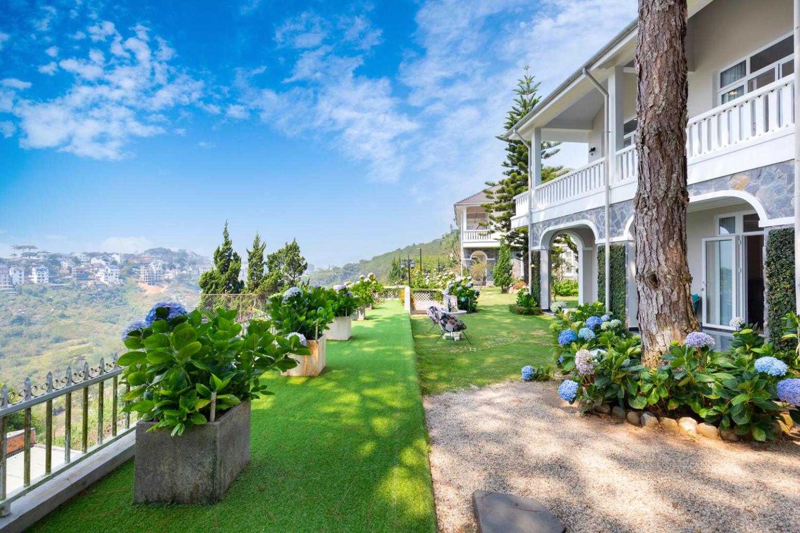 RANG DONG VILLAS view 3