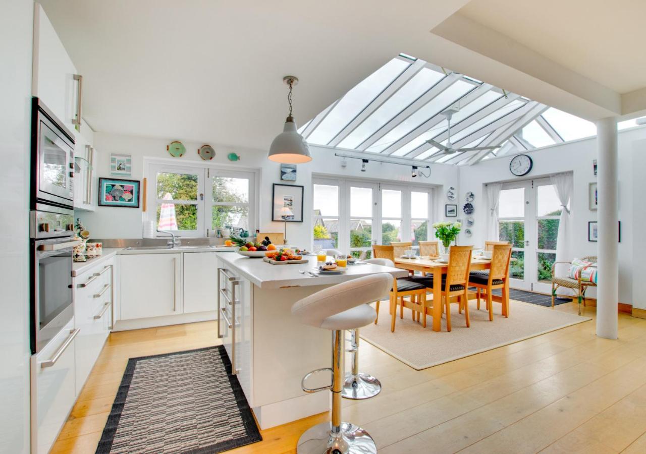 3 Bed in Padstow oc-p00797 view 4