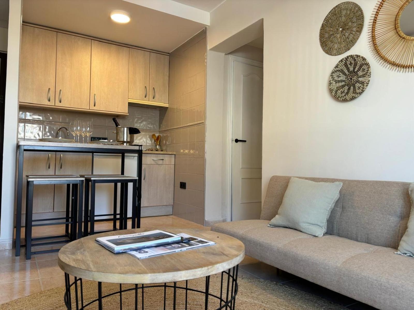 Apartamentos Ses Veles