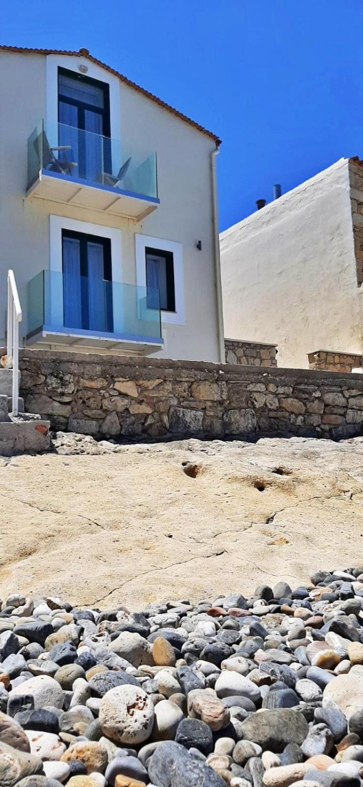 Thalassa Apartments