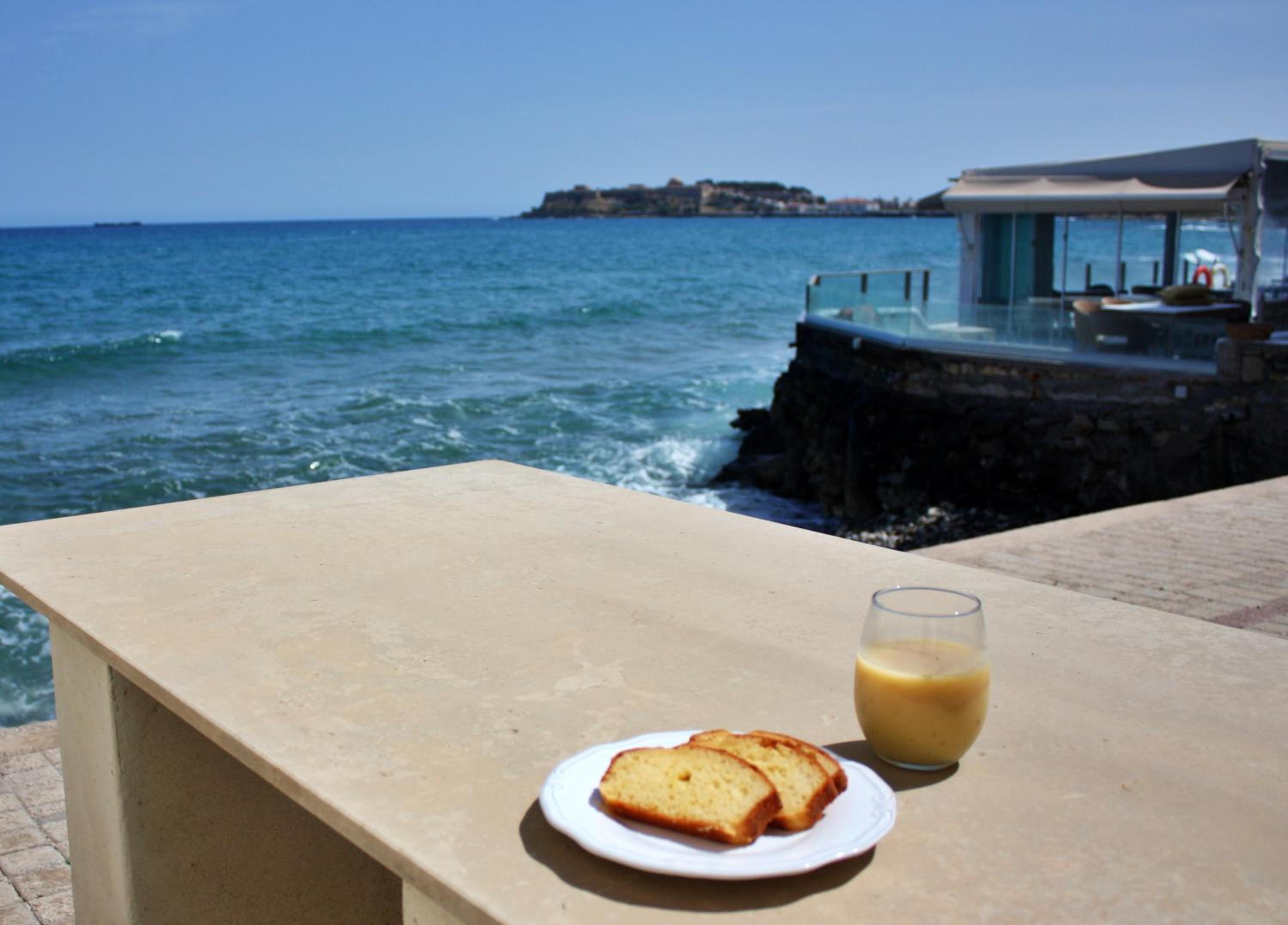 Thalassa Apartments