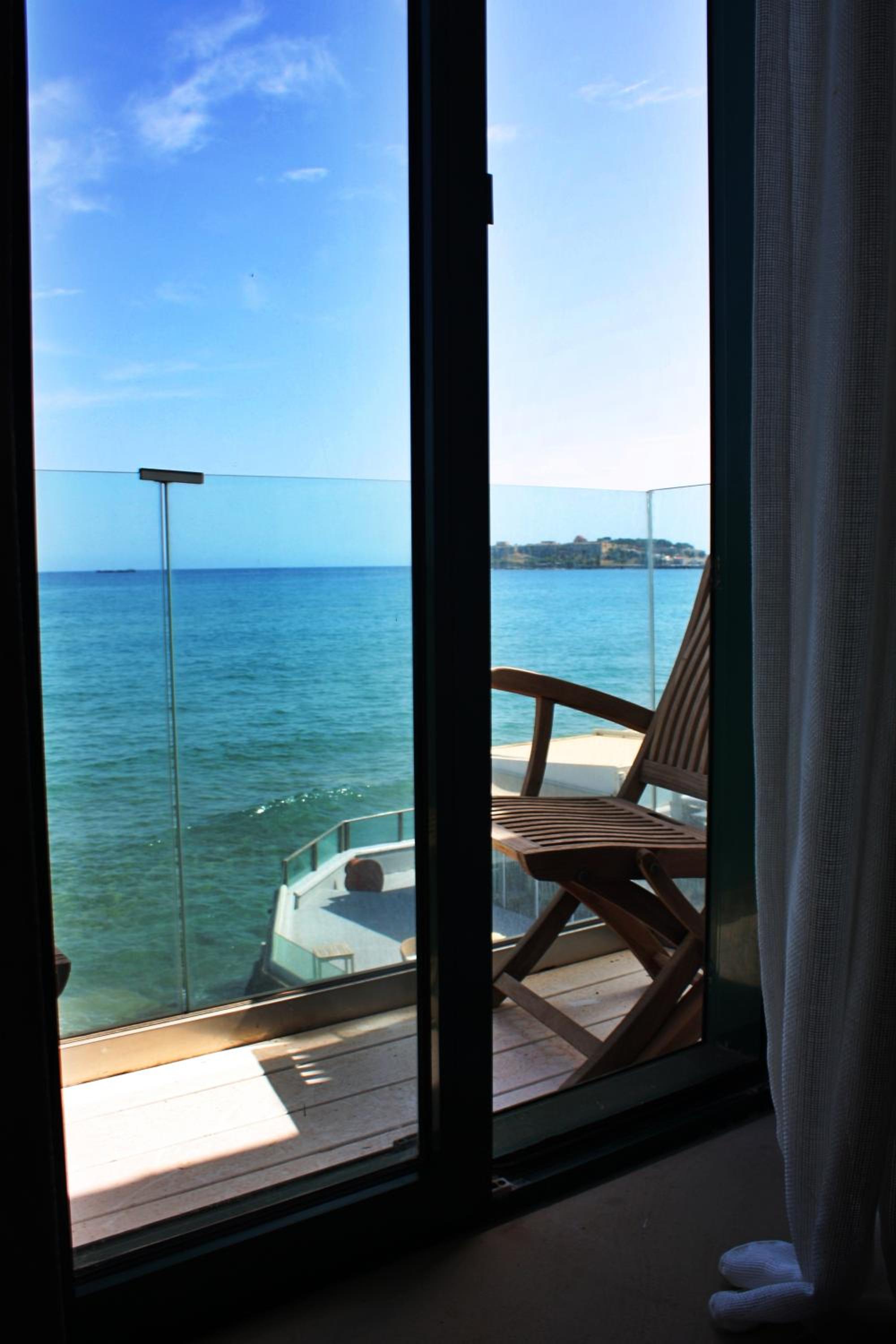 Thalassa Apartments