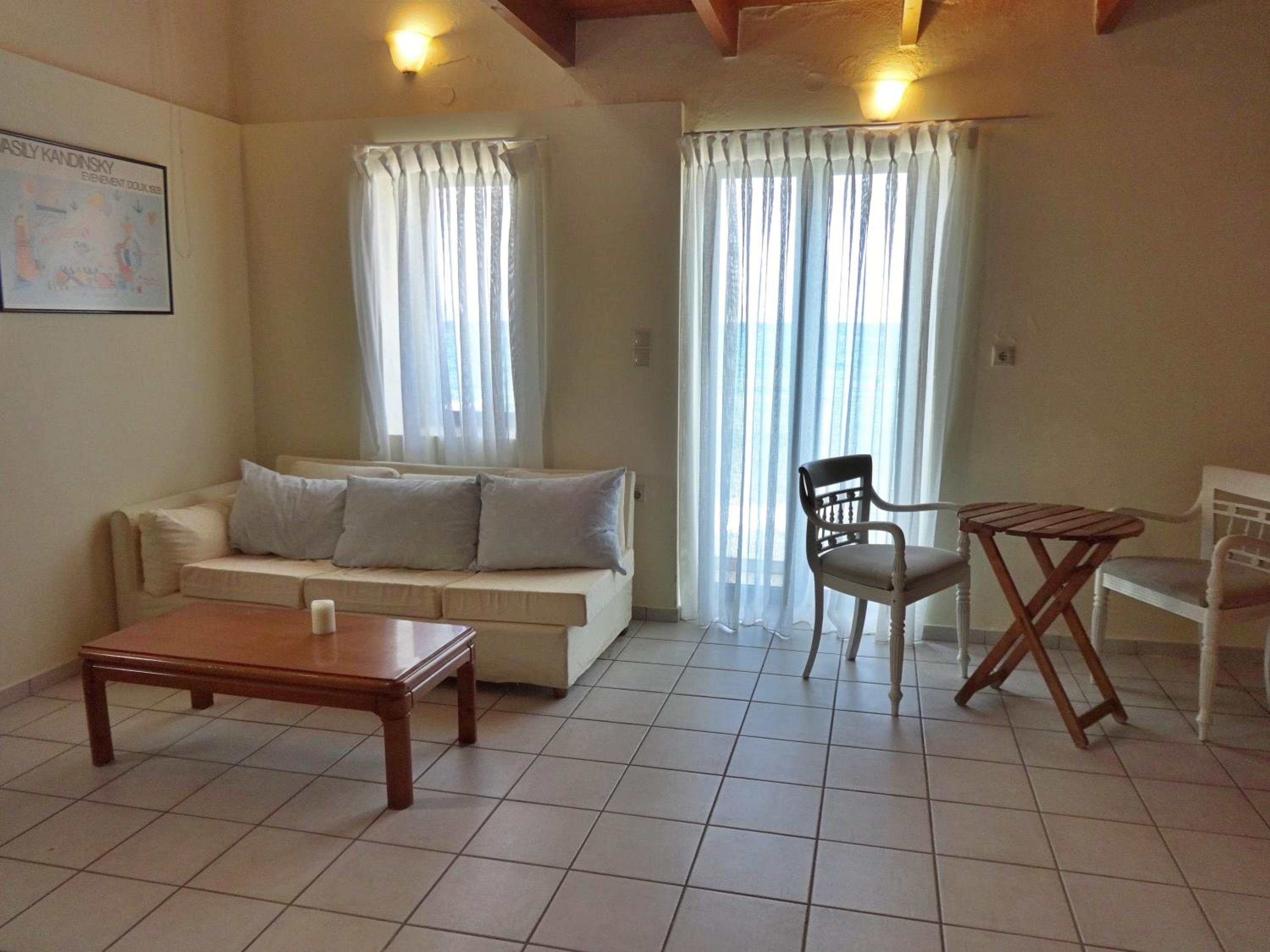 Thalassa Apartments
