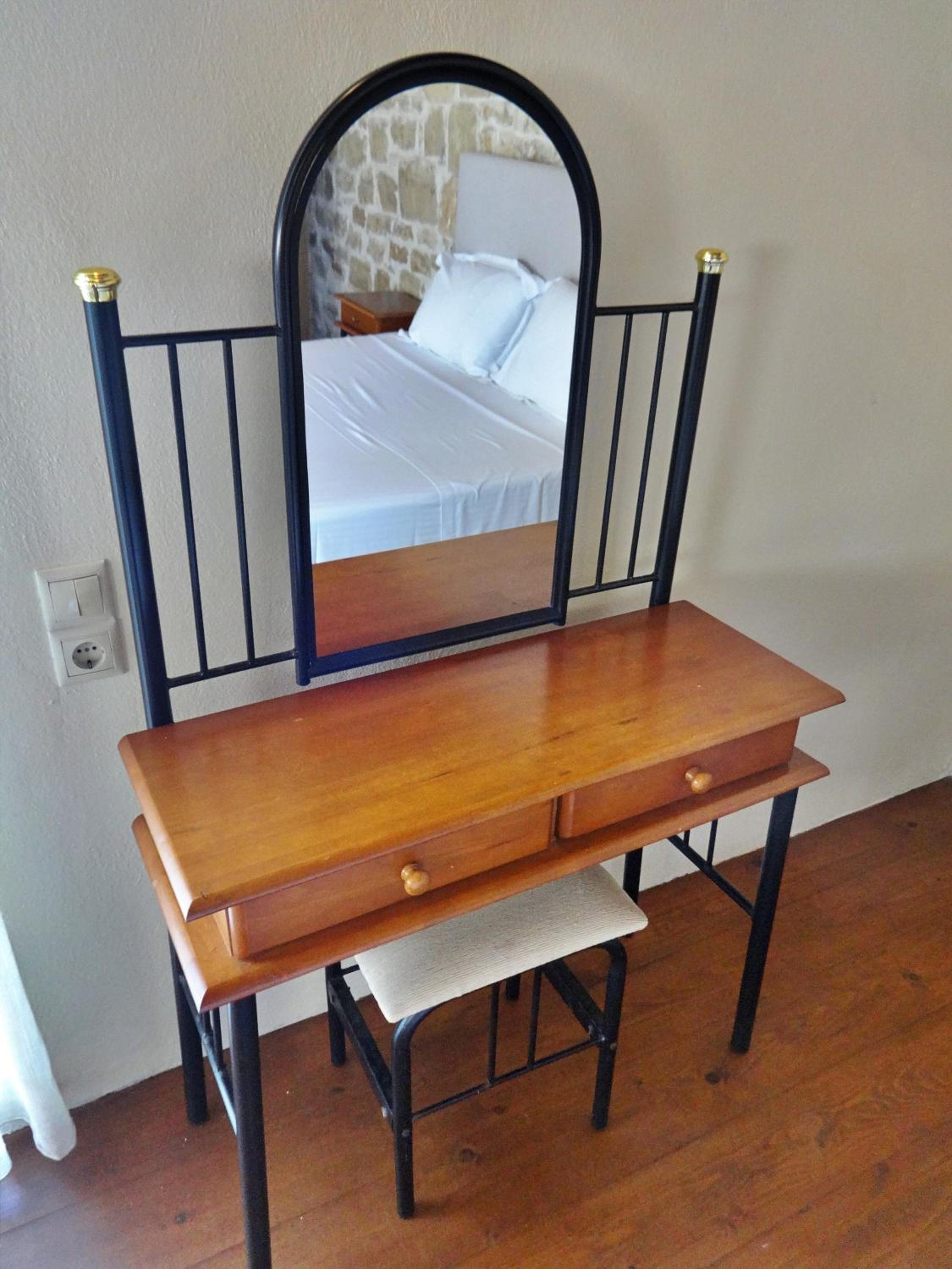 Thalassa Apartments