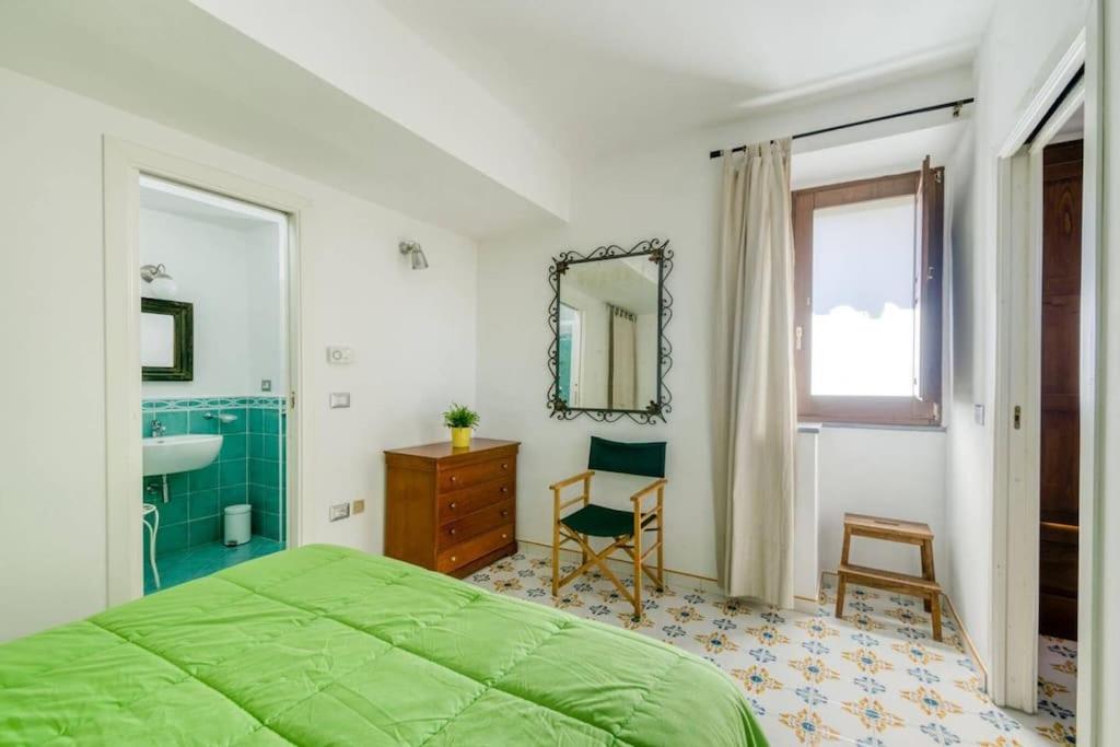 Il Vicolo - Bilocale in centro a Ceraso con cucina e patio, fino a 3 persone view 3